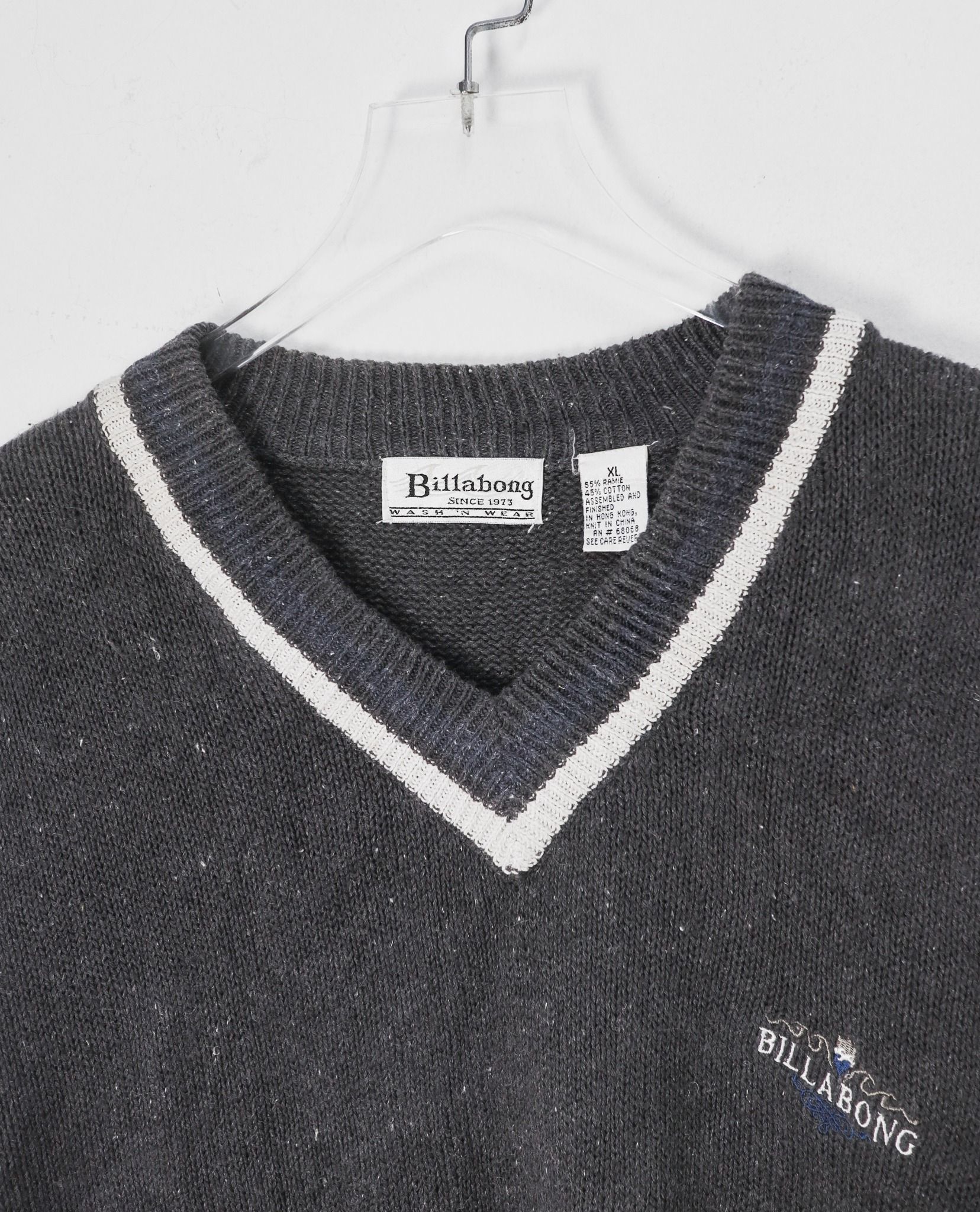 12.20.22 - VTG KNIT SWEATSHIRT - BILLABONG