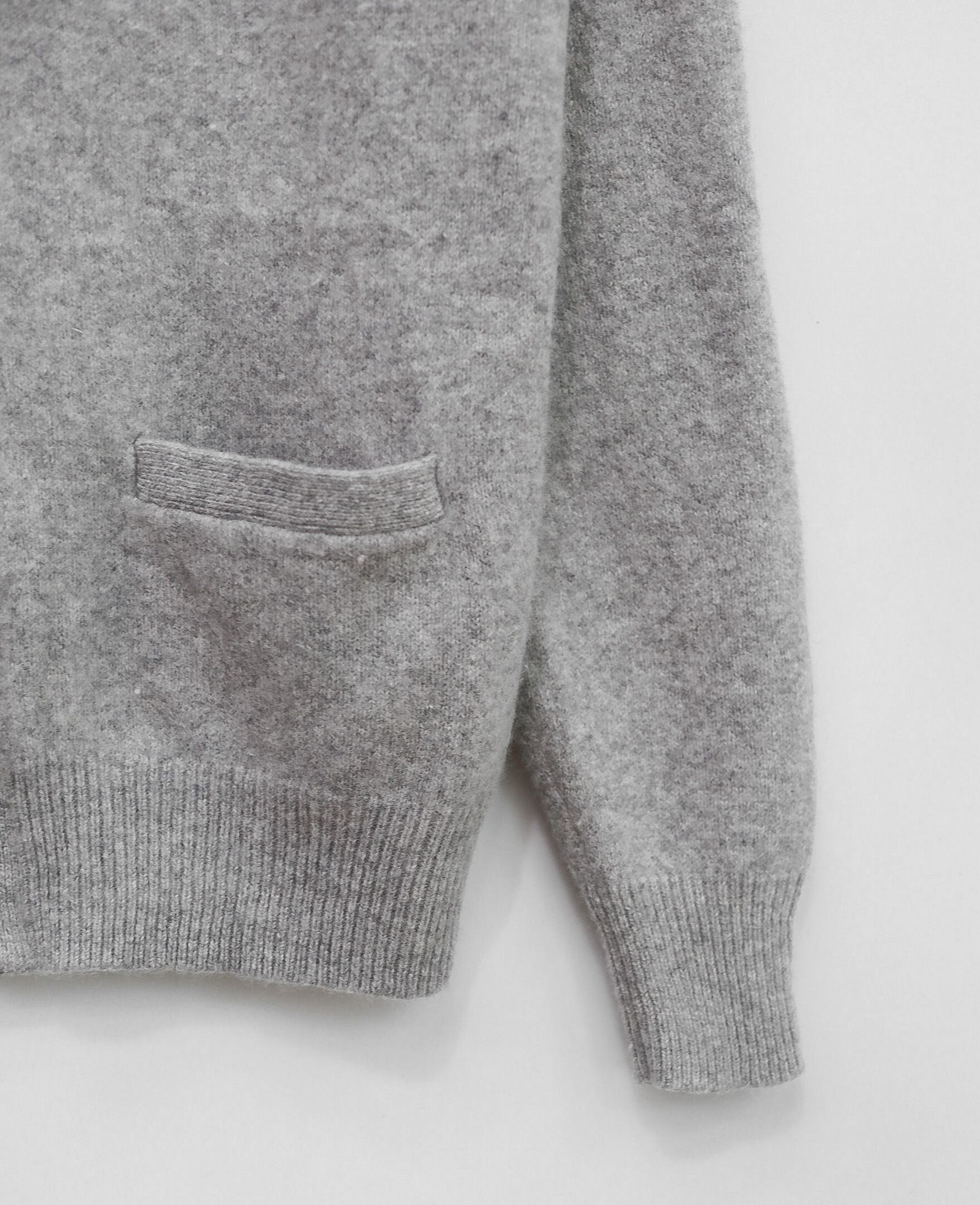 07.28.24 - VTG KNIT CARDIGAN JACKET - UNIQLO