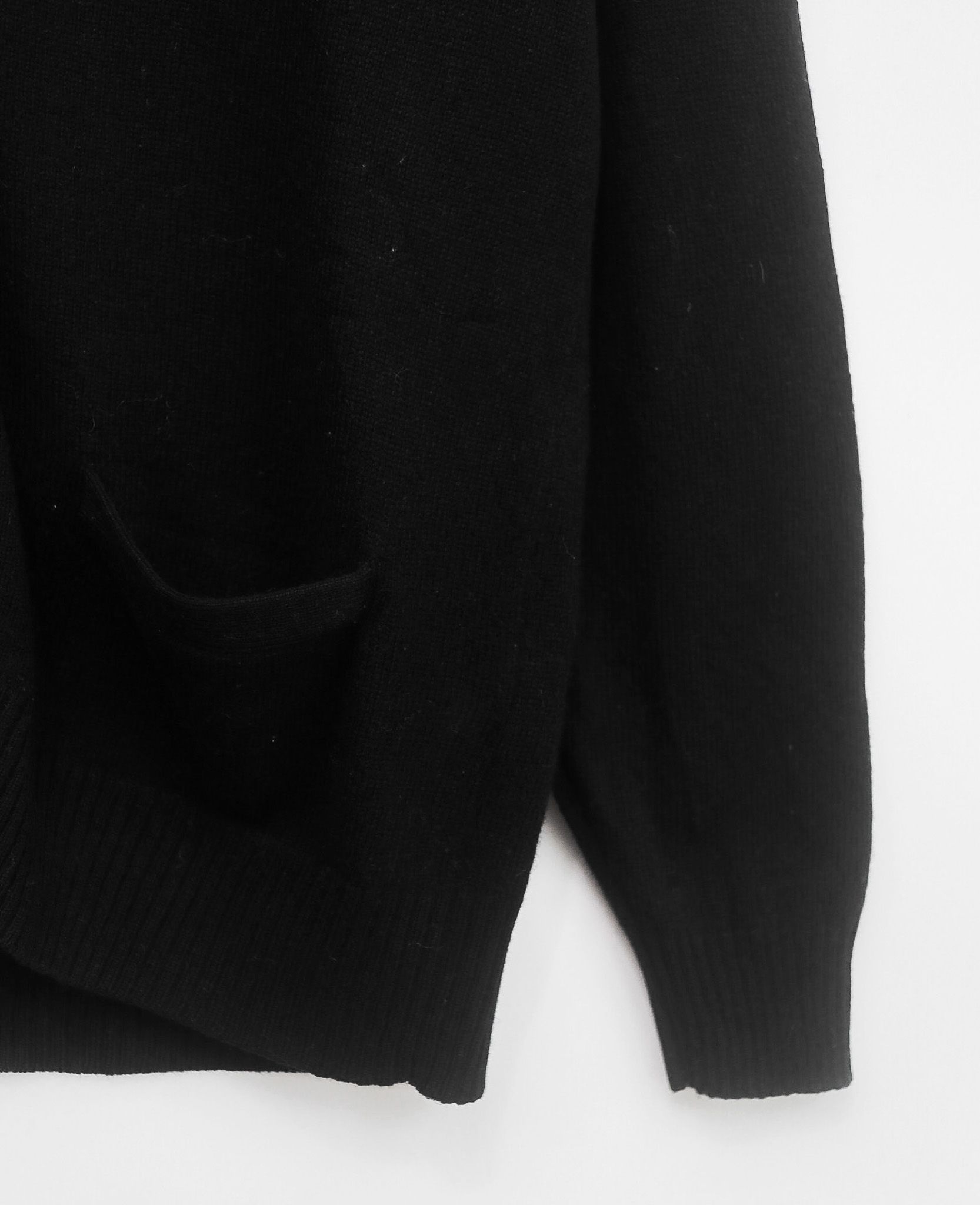 07.28.24 - VTG KNIT CARDIGAN JACKET - UNIQLO