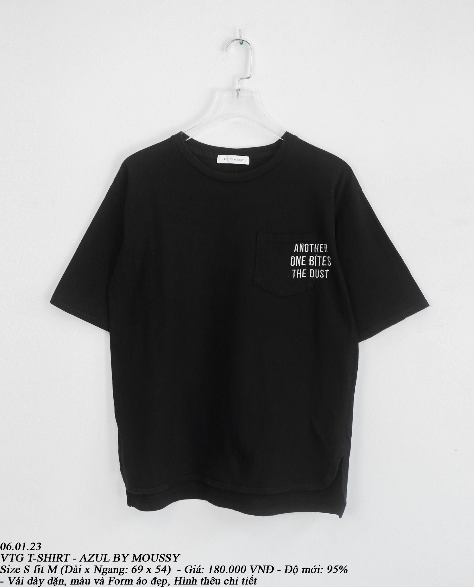 06.01.23 - VTG T-SHIRT - AZUL BY MOUSSY