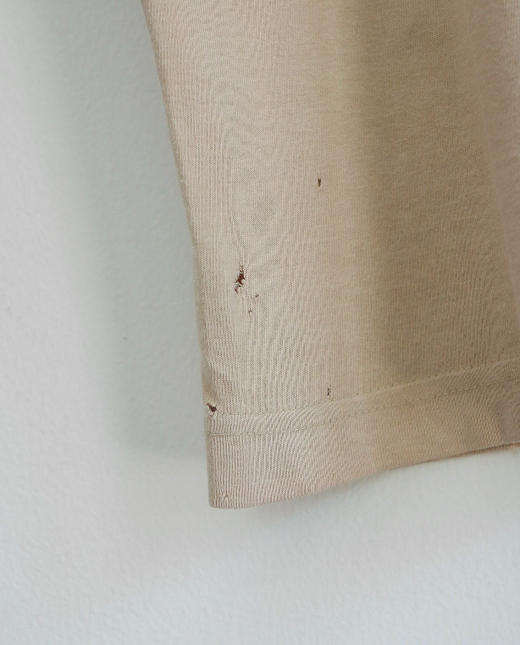06.01.23 - VTG T-SHIRT - ARMED FORCES