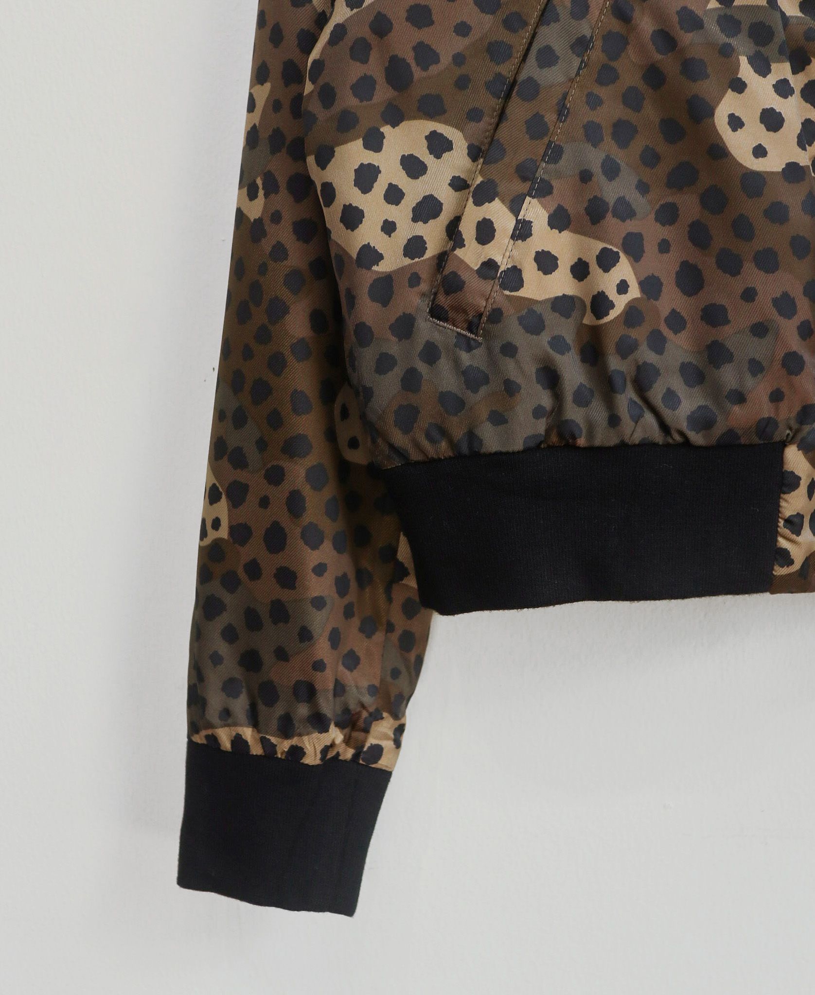 11.19.23 - VTG CROPPED REVERSIBLE BOMBER JACKET - UNIQLO x CARINE ROTFIELD PARIS