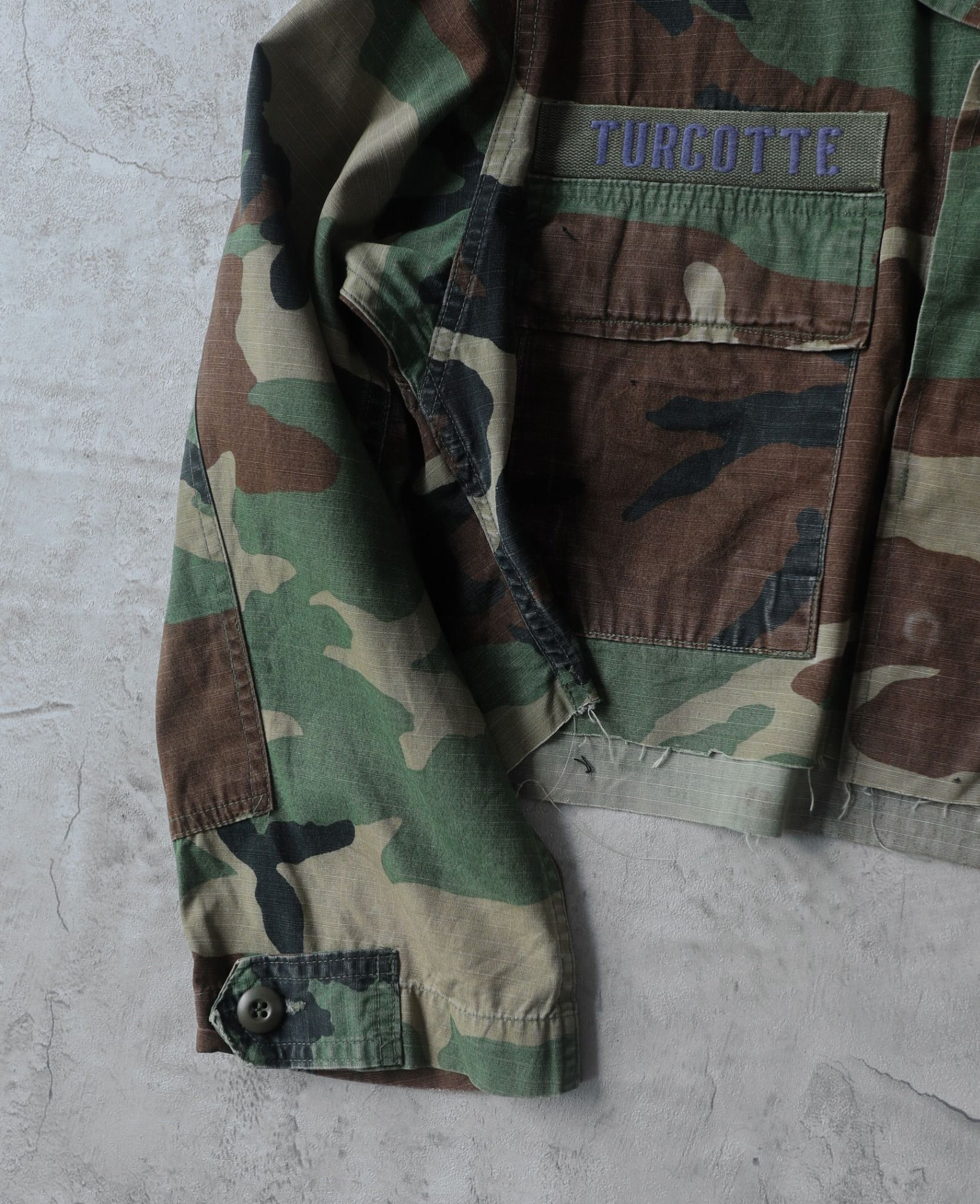 01.15.24 - VTG CROPPED MILITARY SHIRT JACKET