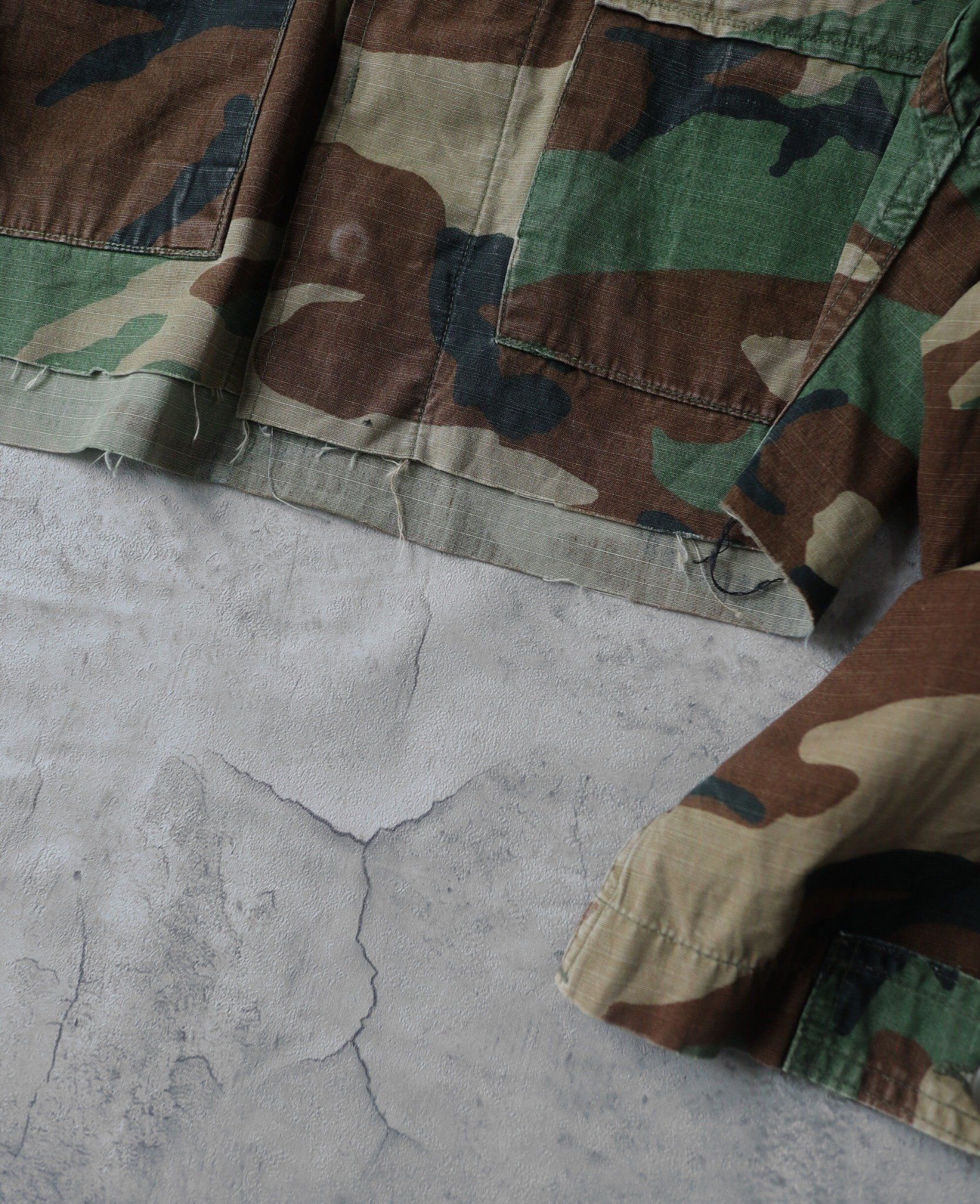 01.15.24 - VTG CROPPED MILITARY SHIRT JACKET