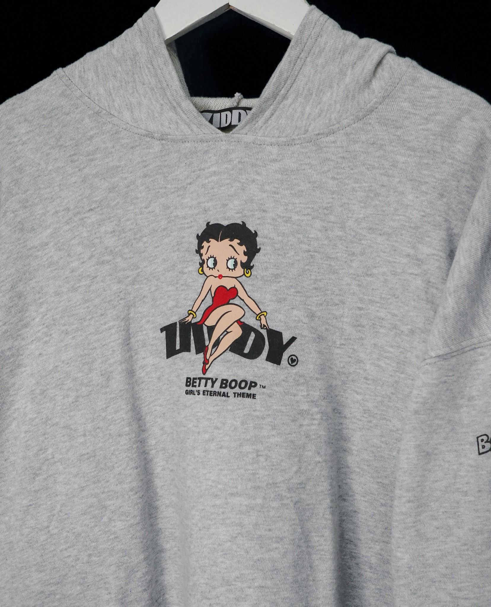 12.26.22 - VTG PULLOVER HOODIE - ZIDDY X BETTY BOOP 2019