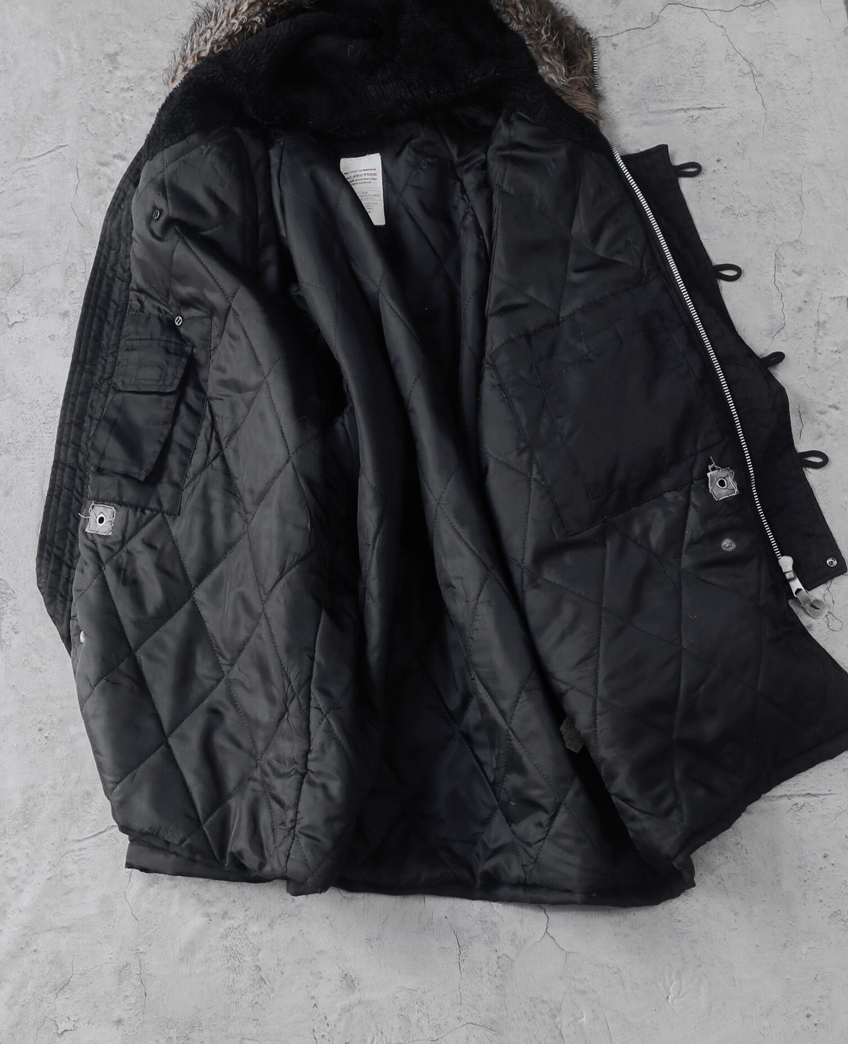 02.20.24 - VTG LONGLINE PARKA EXTREME COLD JACKET - ACSECTION