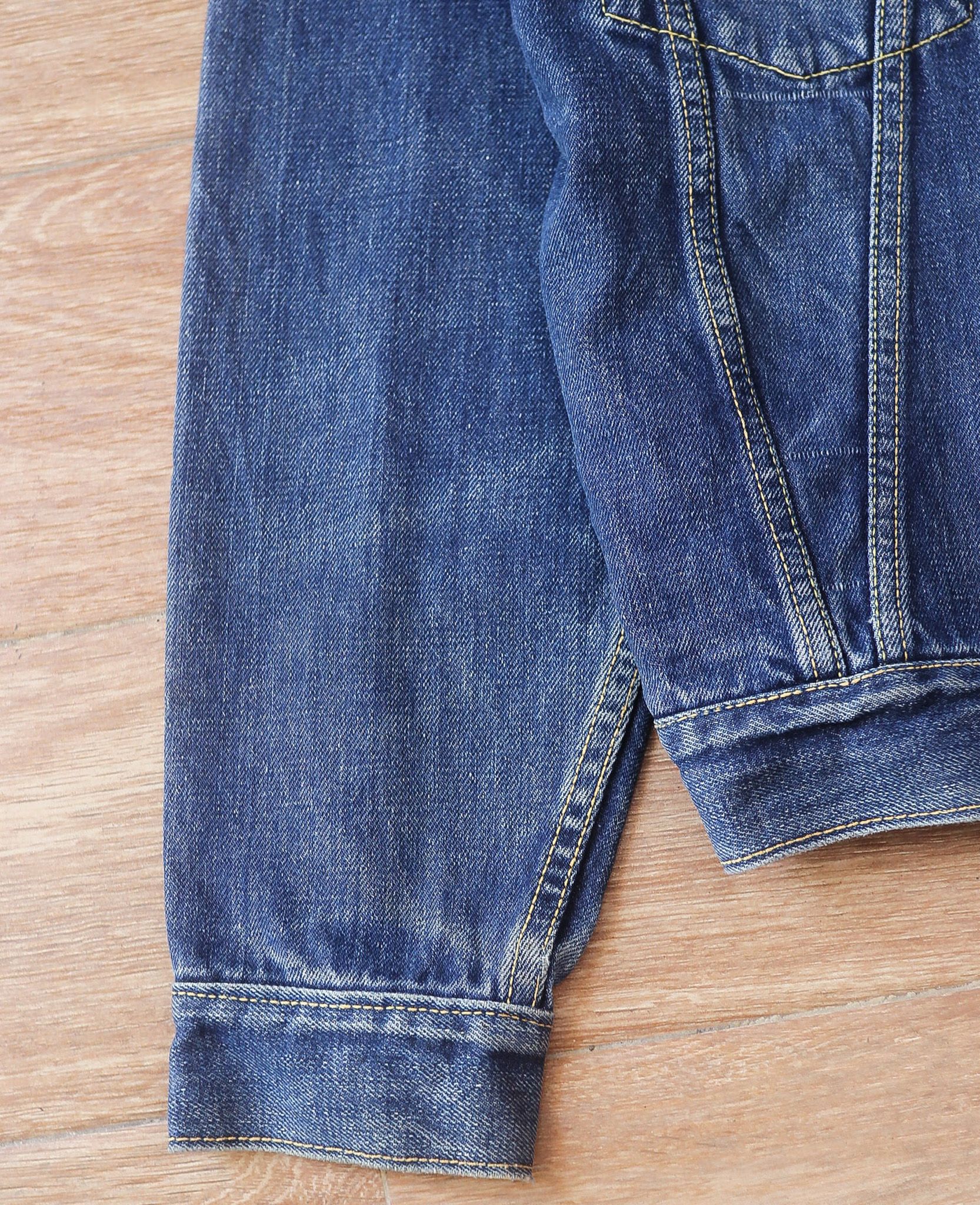 08.04.24 - VTG CROPPED DENIM JACKET - BIGSTONE