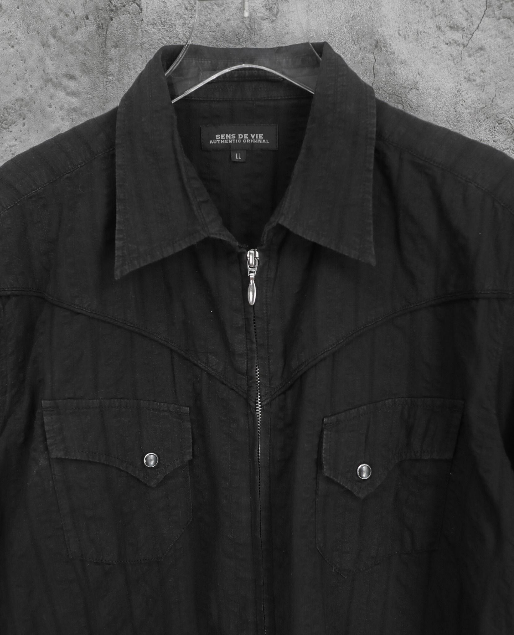 08.18.23 - VTG ZIP UP SHIRT - SENS DE VIE