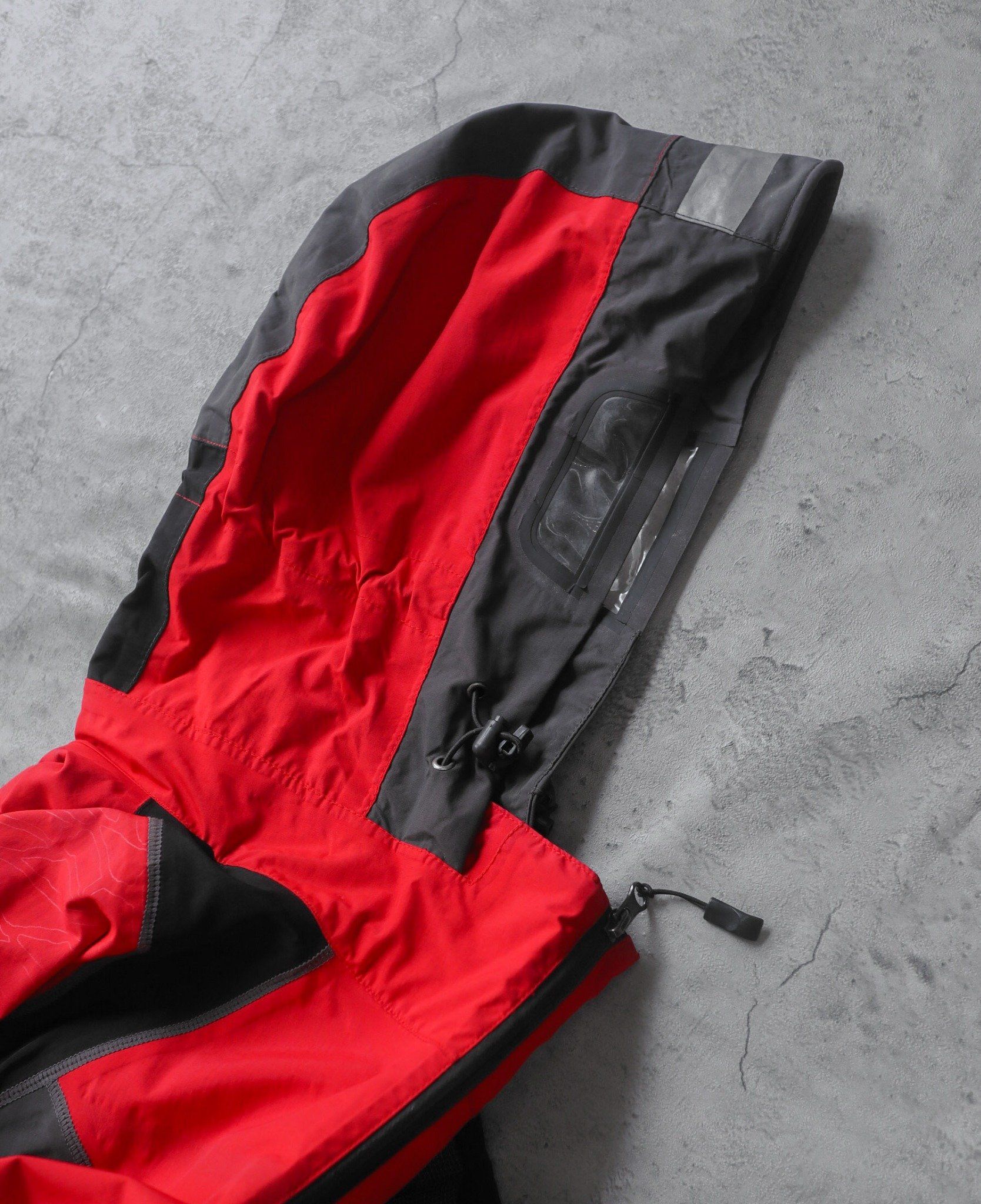 02.20.24 - VTG OUTDOOR WINDBREAKER JACKET - KOLON SPORT