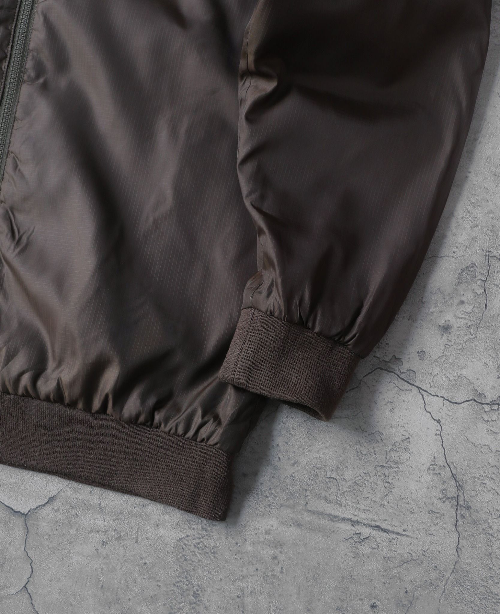 02.20.24 - VTG REVERSIBLE WINDBREAKER JACKET - XLARGE
