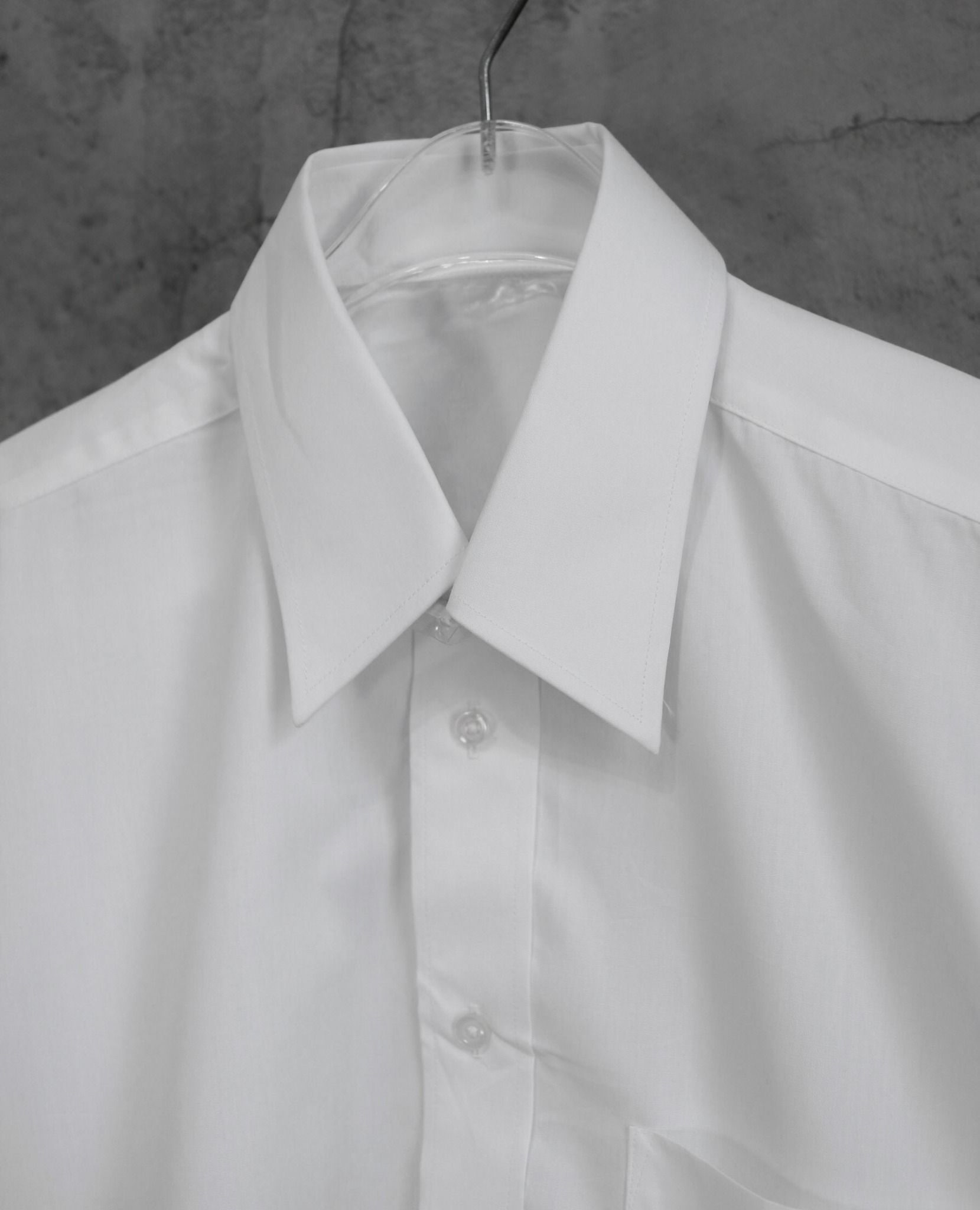 08.20.23 - VTG BUTTON UP SHIRT