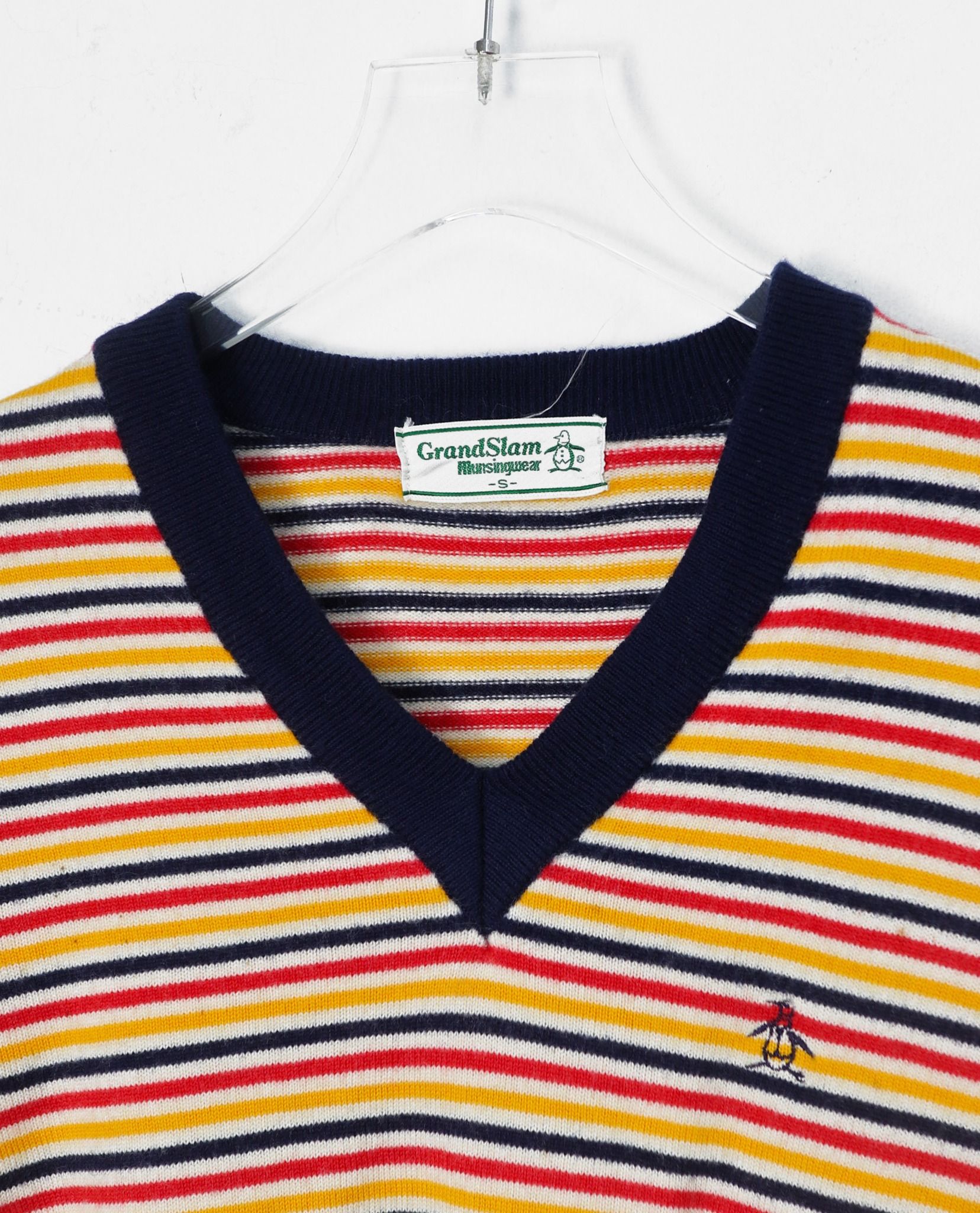 12.27.22 - VTG KNIT SWEATSHIRT - MUNSINGWEAR