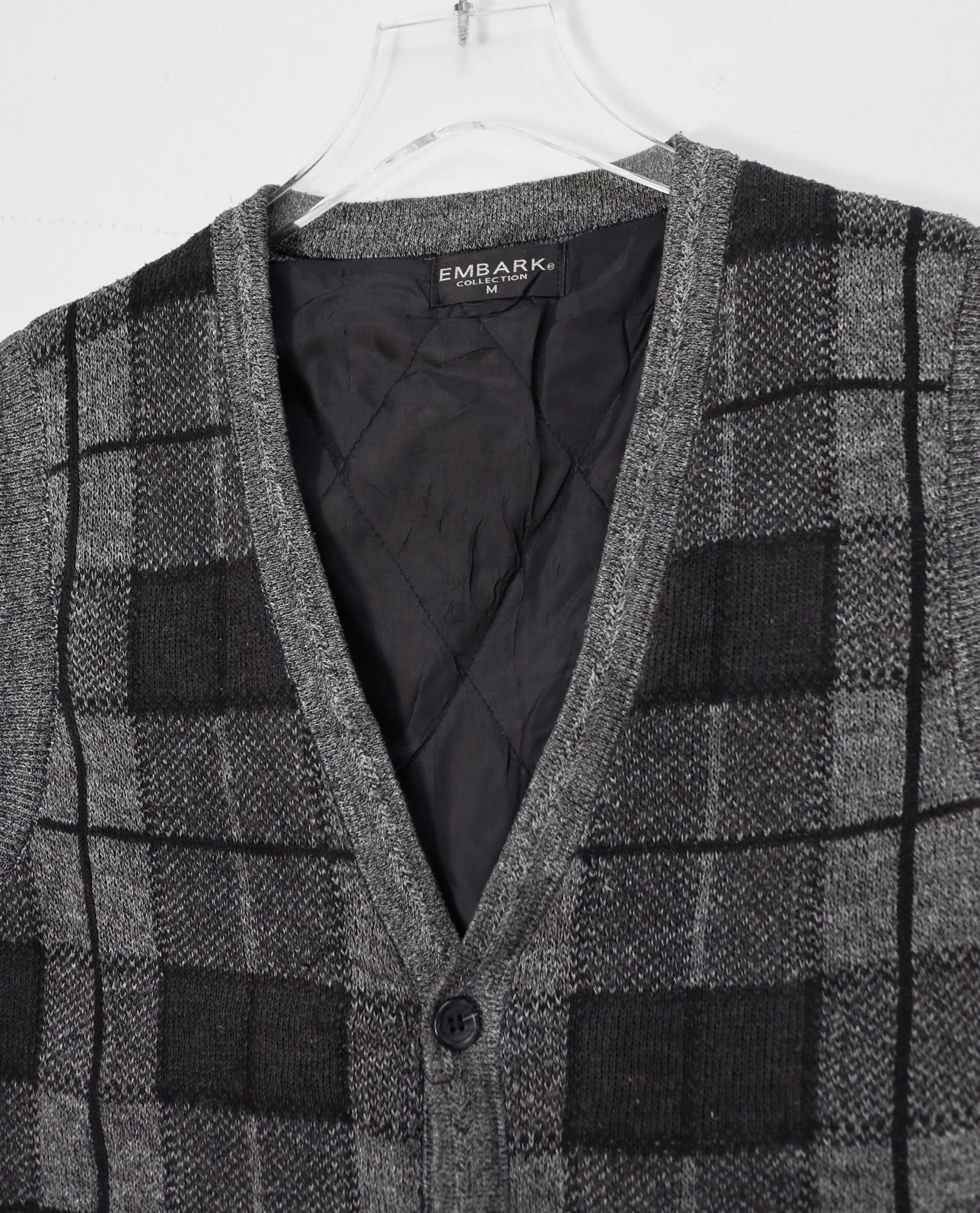 11.08.22 - VTG KNIT VEST JACKET - EMBARK