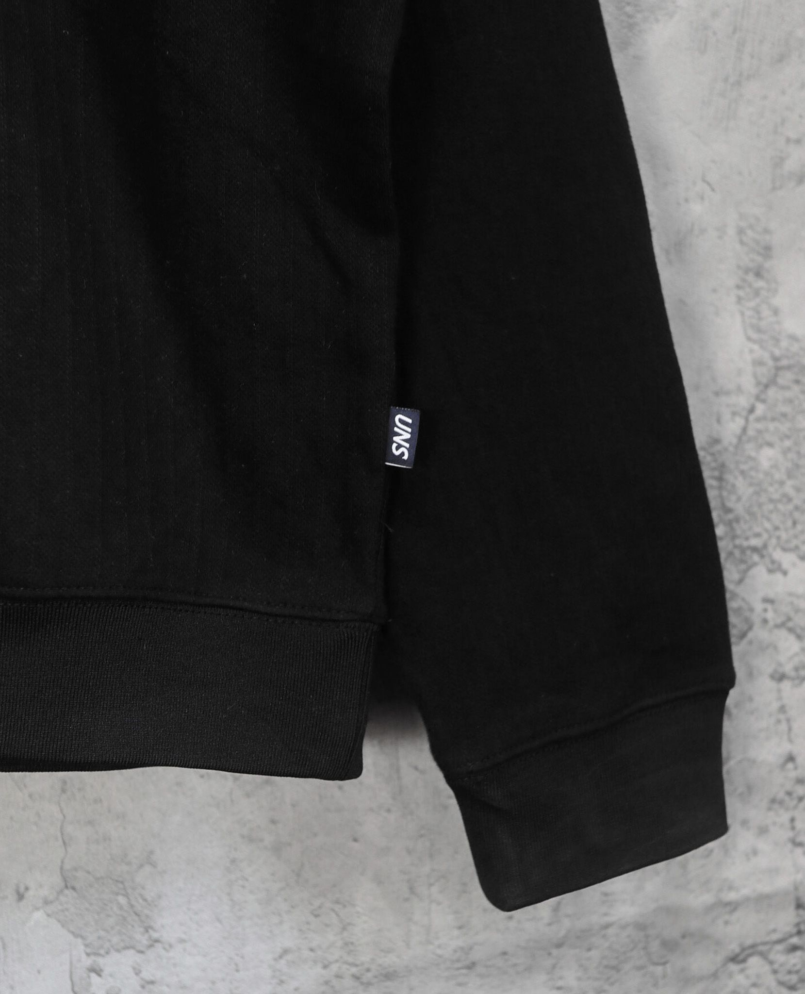 10.08.23 - VTG SWEATSHIRT - UNIIS DESIGN