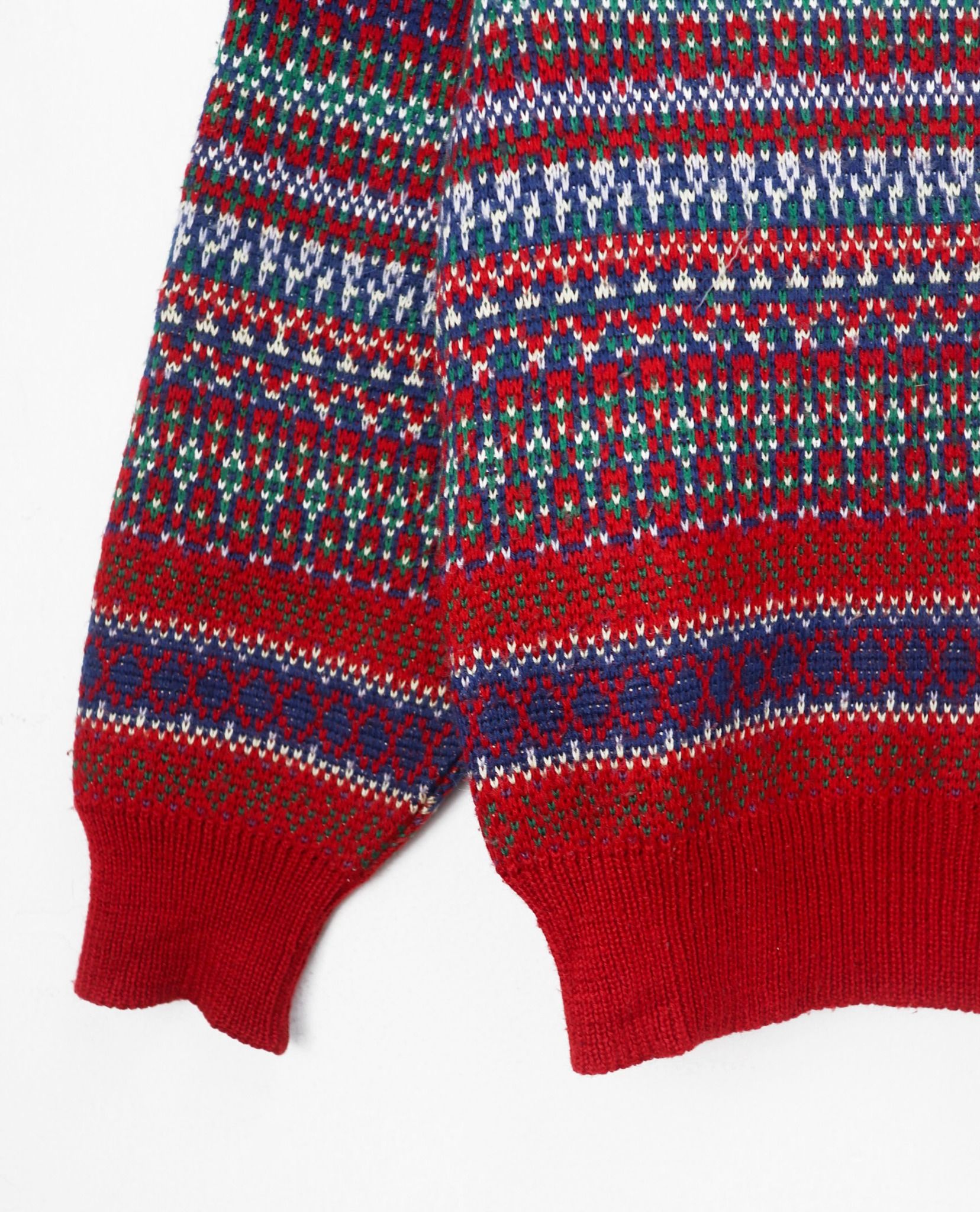 12.27.22 - VTG KNIT SWEATSHIRT - ELBE CLUB