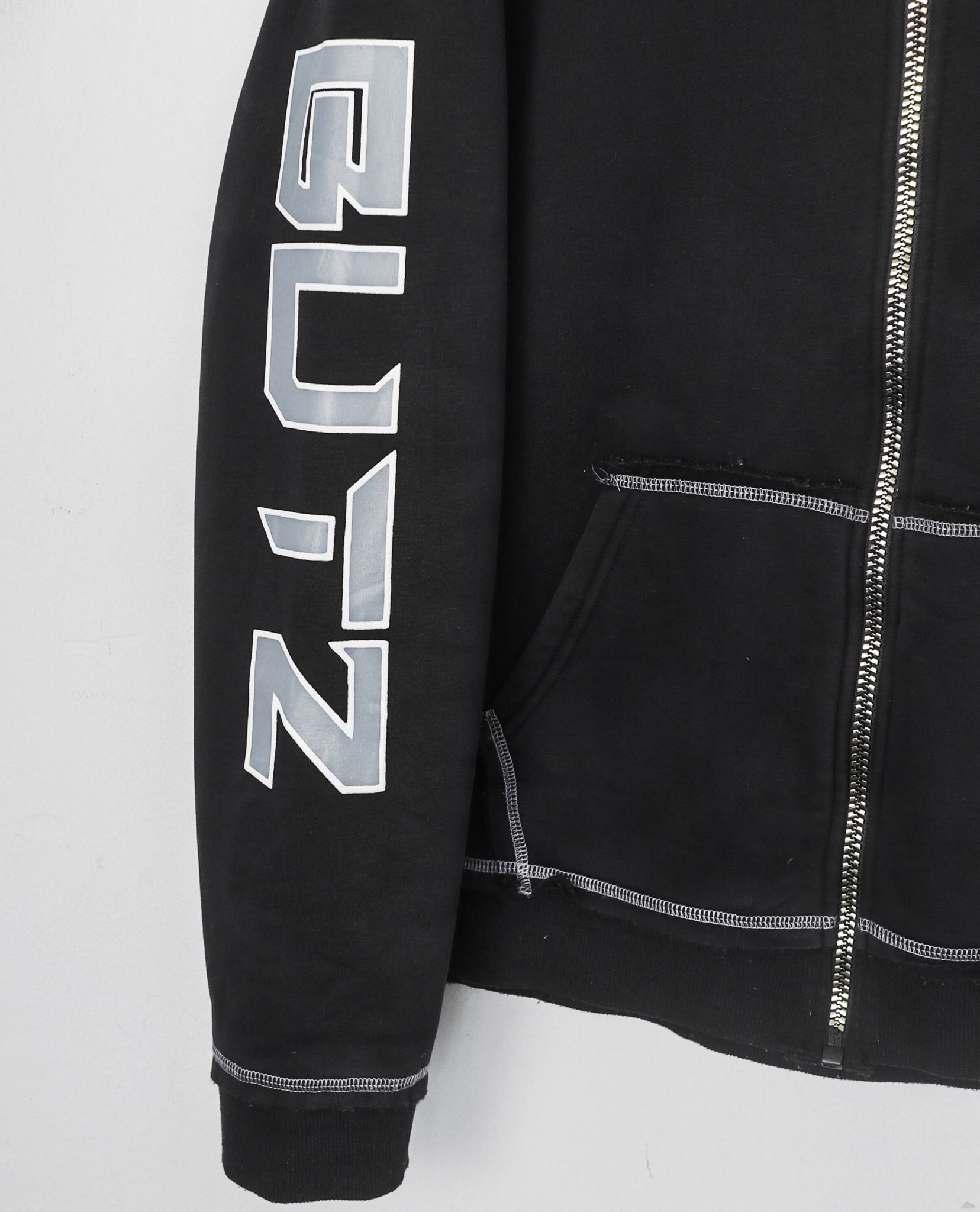 12.29.22 - VTG ZIP UP HOODIE - DOCTOR MUSCLE
