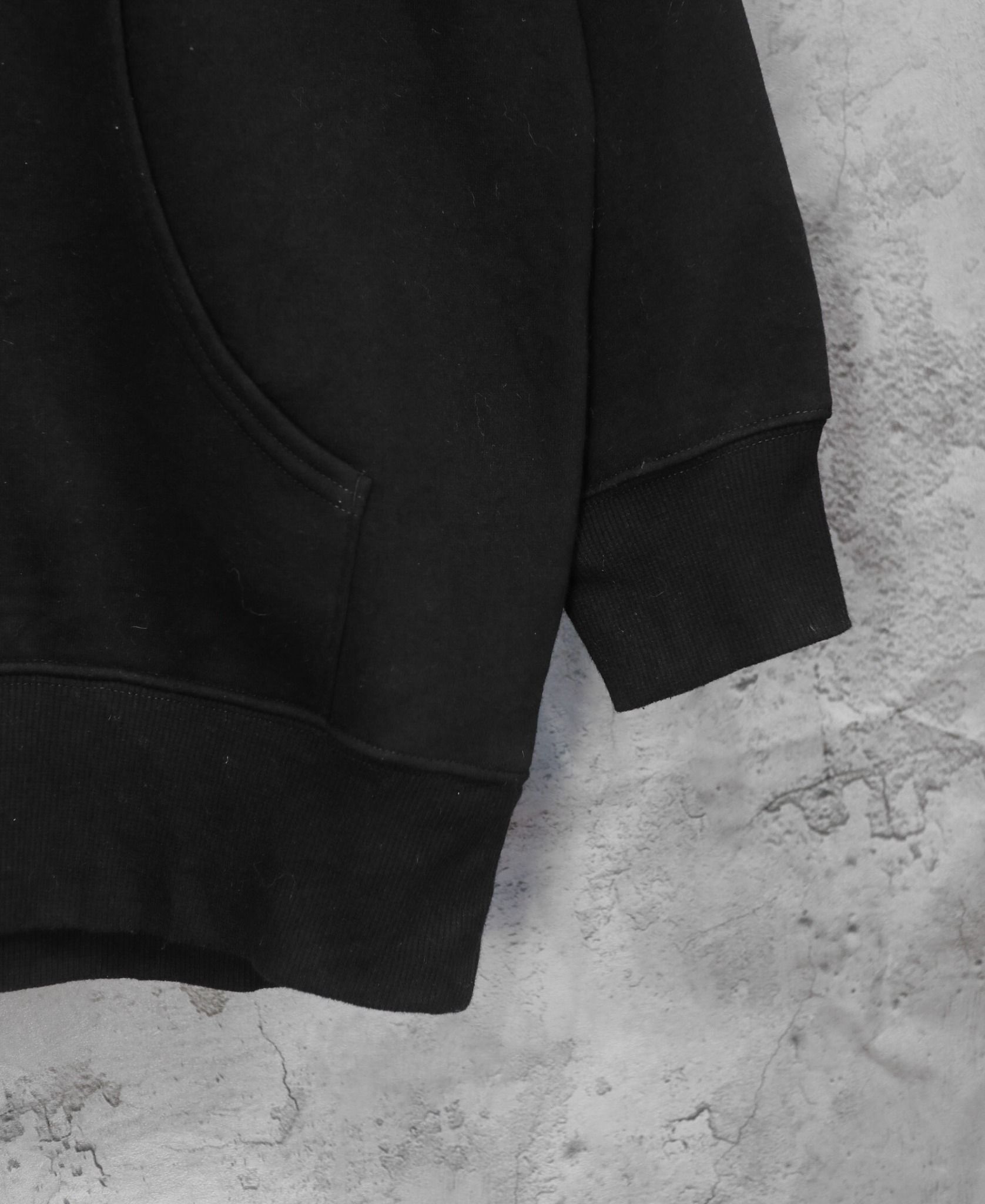 11.14.23 - VTG PULLOVER HOODIE - GU by UNIQLO