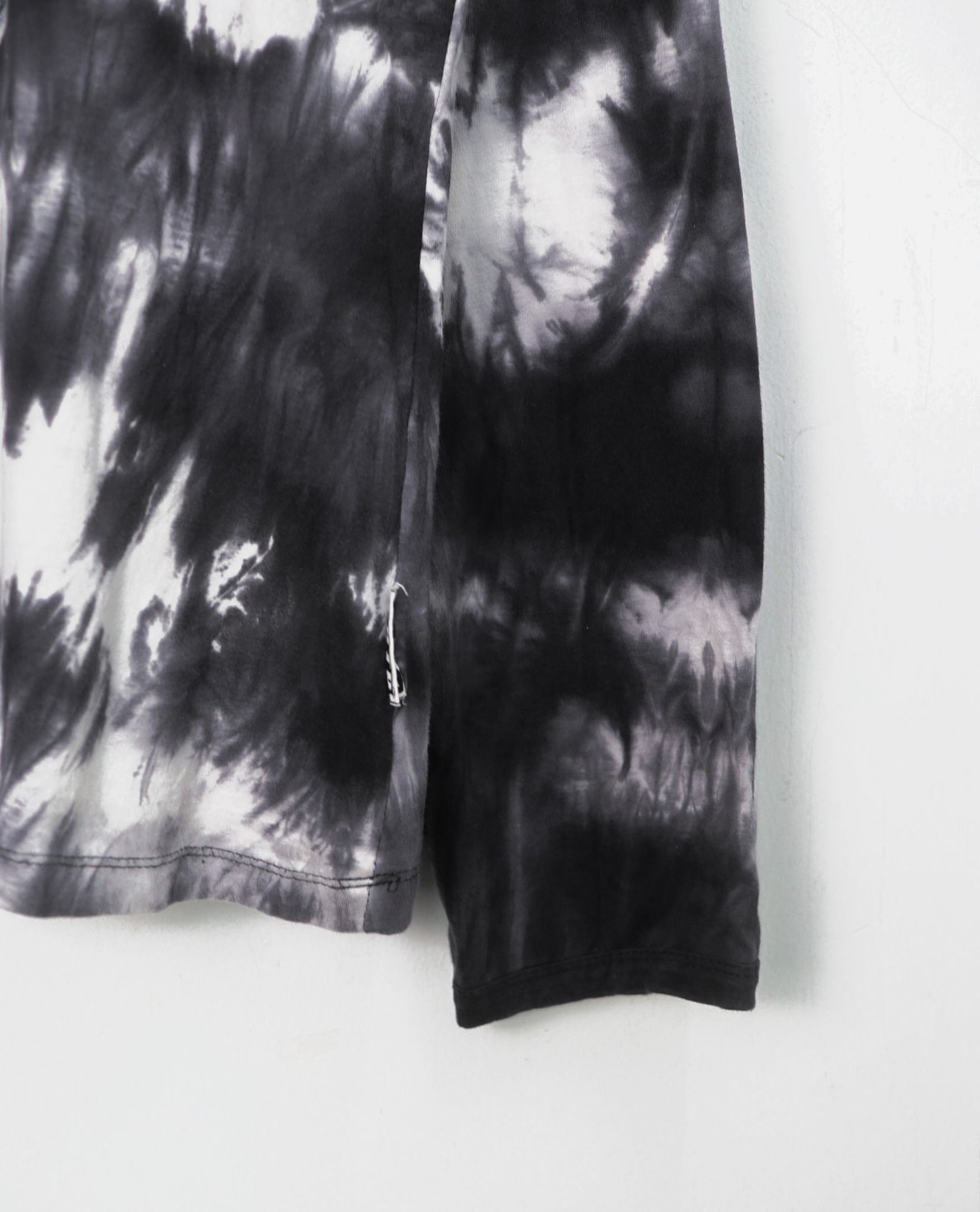 12.29.22 - VTG PULLOVER HOODIE - SURE