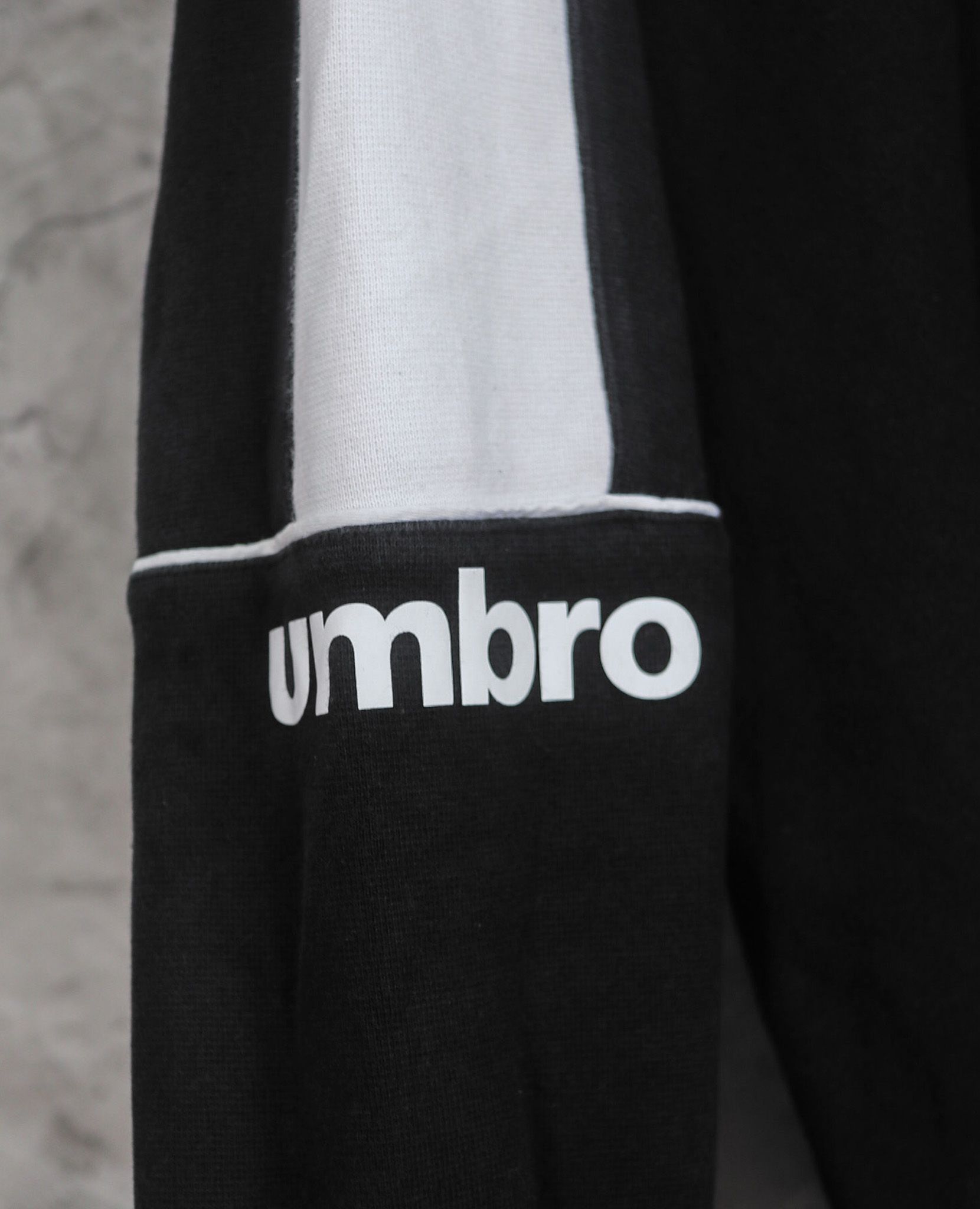 10.08.23 - VTG SWEATSHIRT - UMBRO
