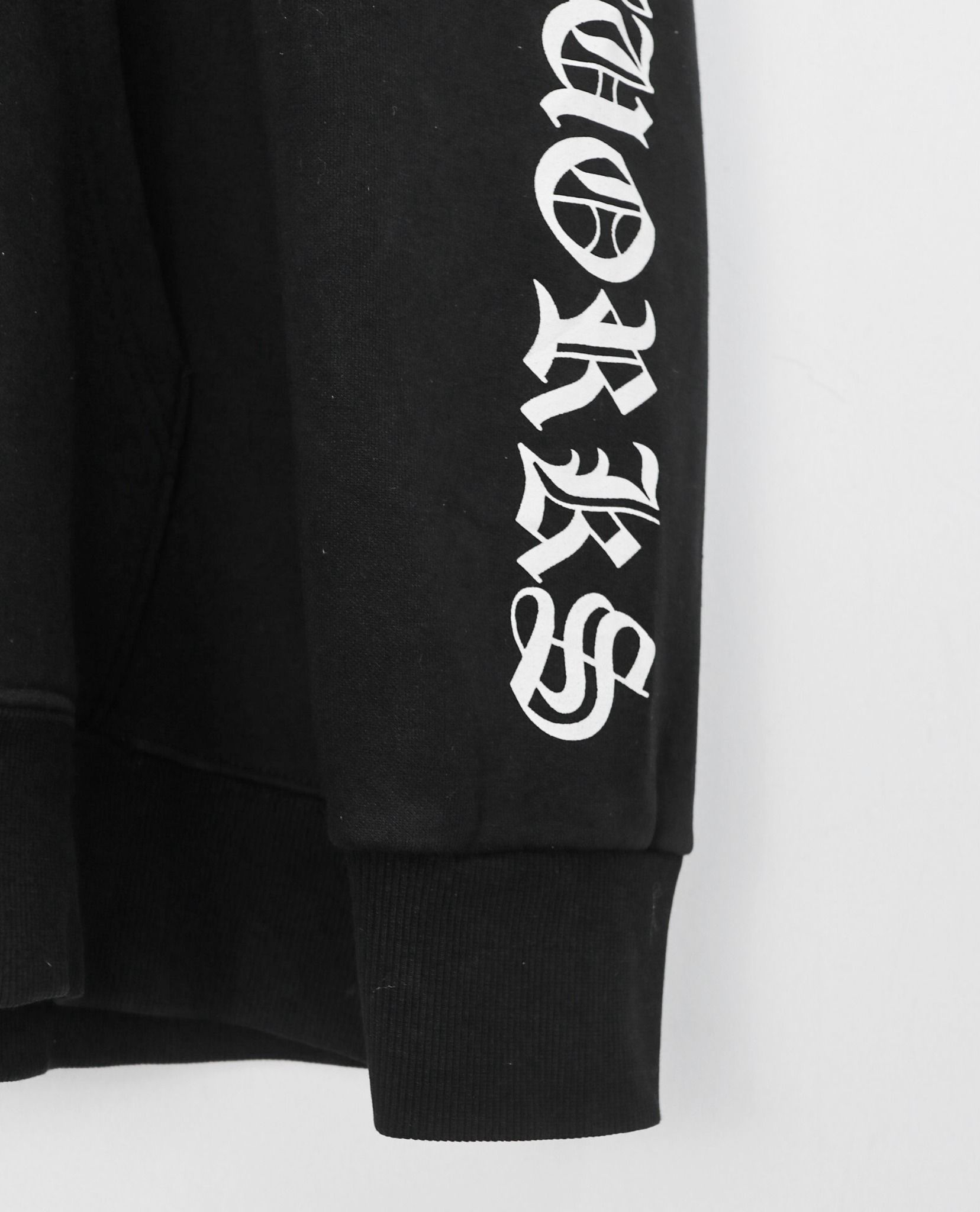 12.29.22 - VTG PULLOVER HOODIE - GNRWKS