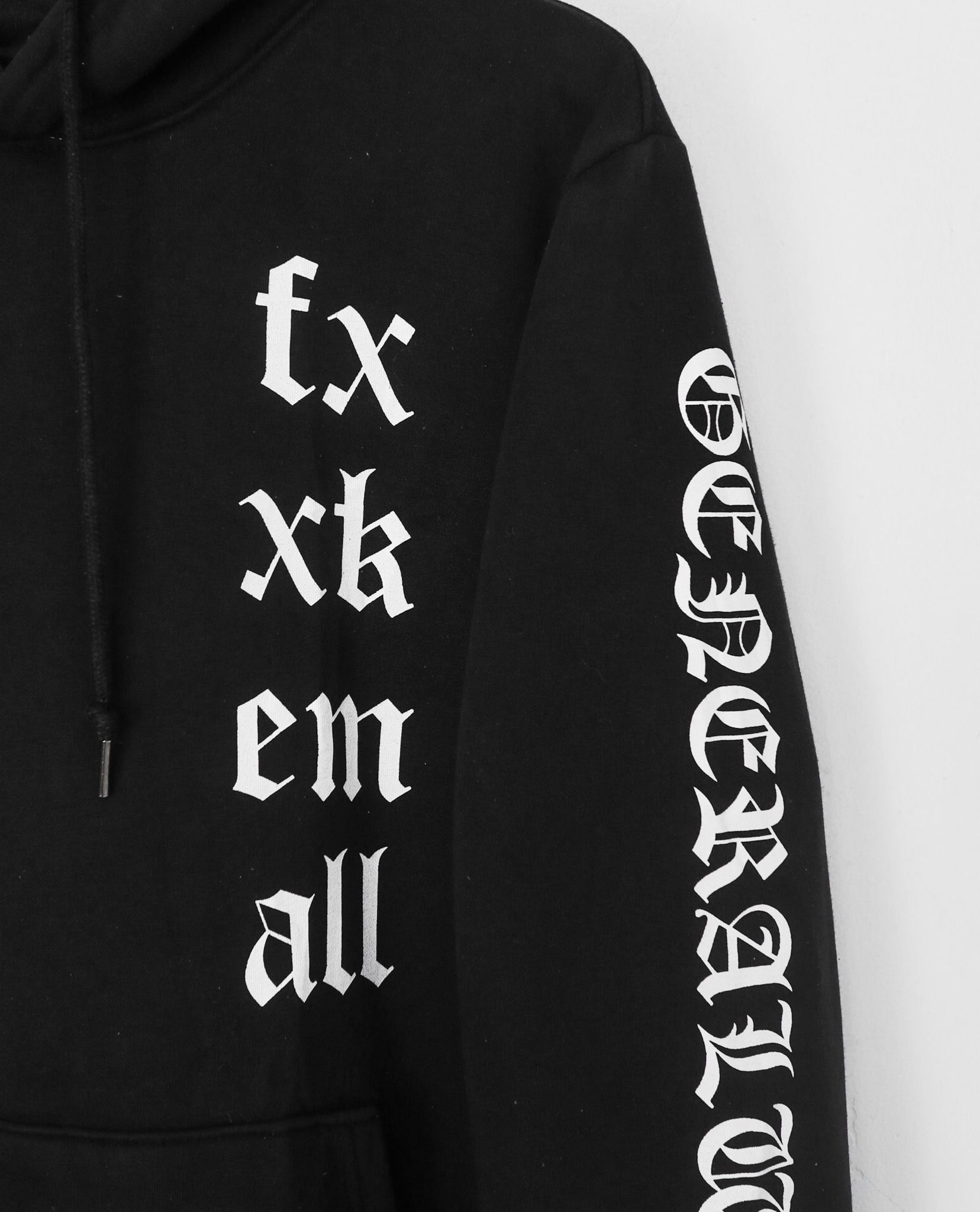 12.29.22 - VTG PULLOVER HOODIE - GNRWKS