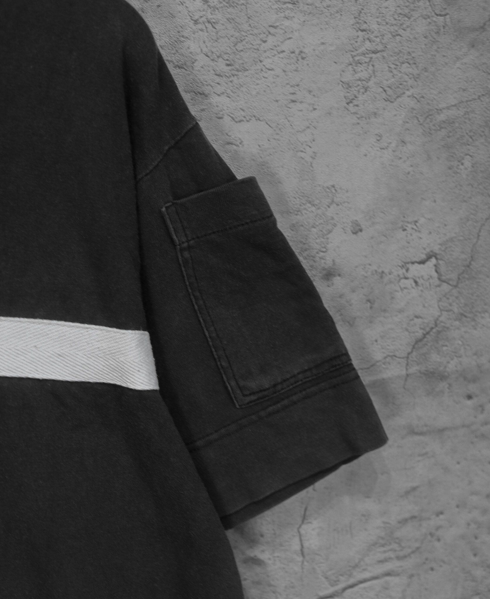 11.10.23 - VTG T-SHIRT - NIKE BOOTLEG 90s