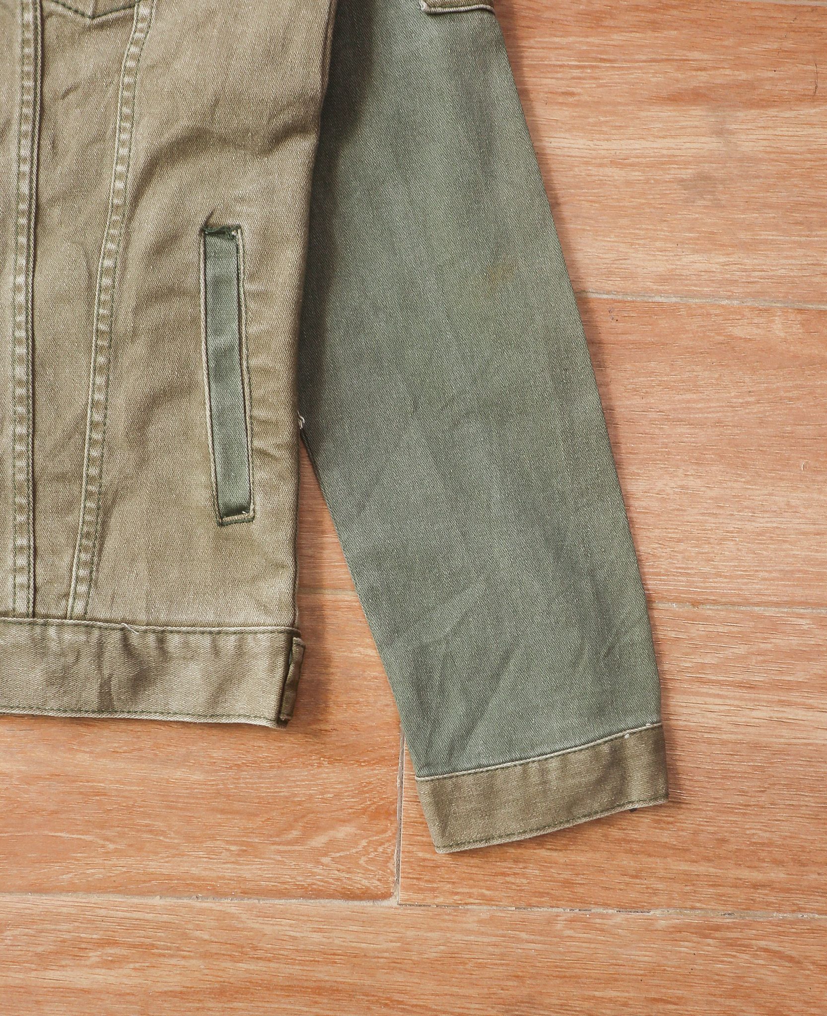 08.11.24 - VTG DENIM JACKET - DIGREEN
