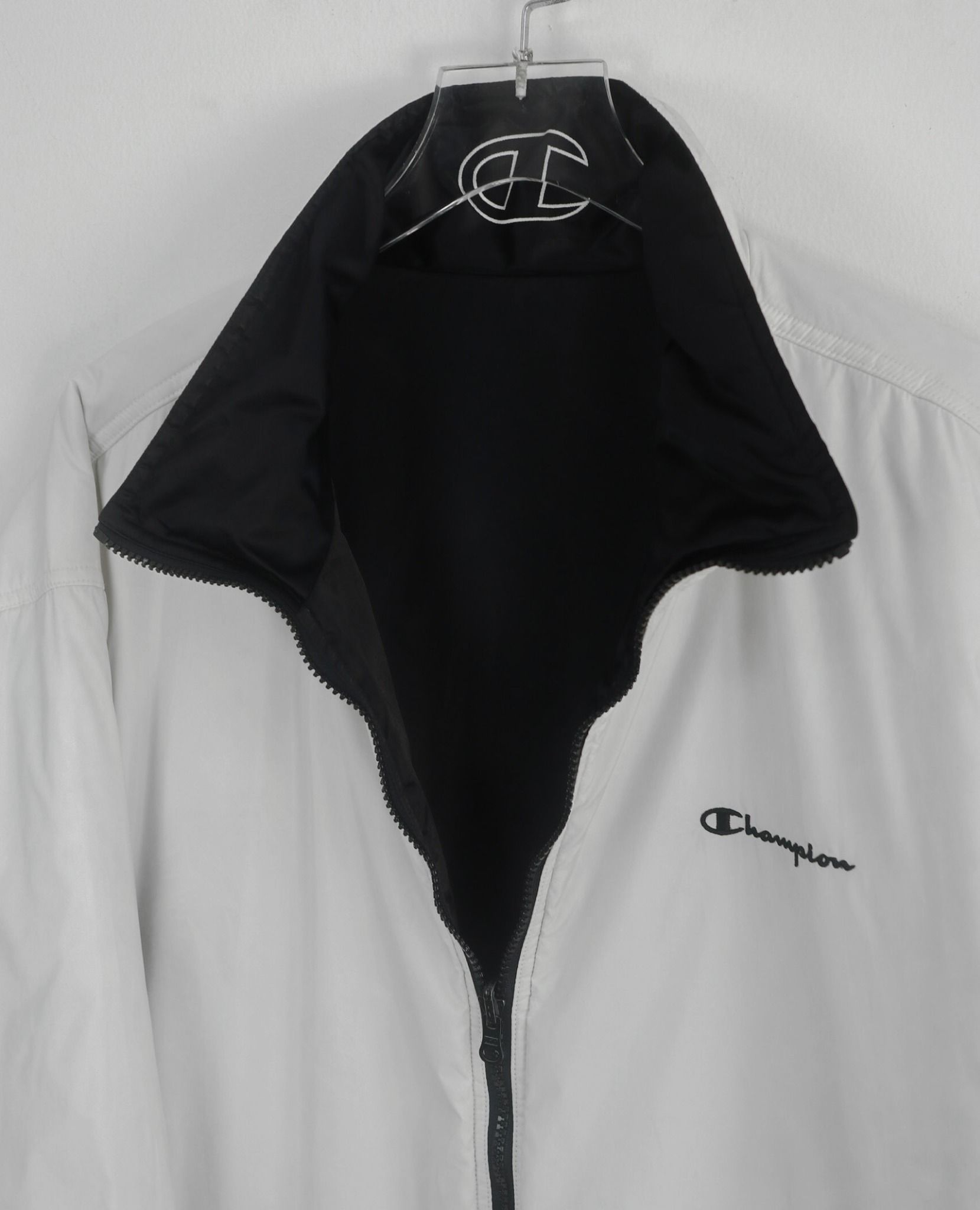 07.23.23 - VTG WINDBREAKER JACKET - CHAMPION