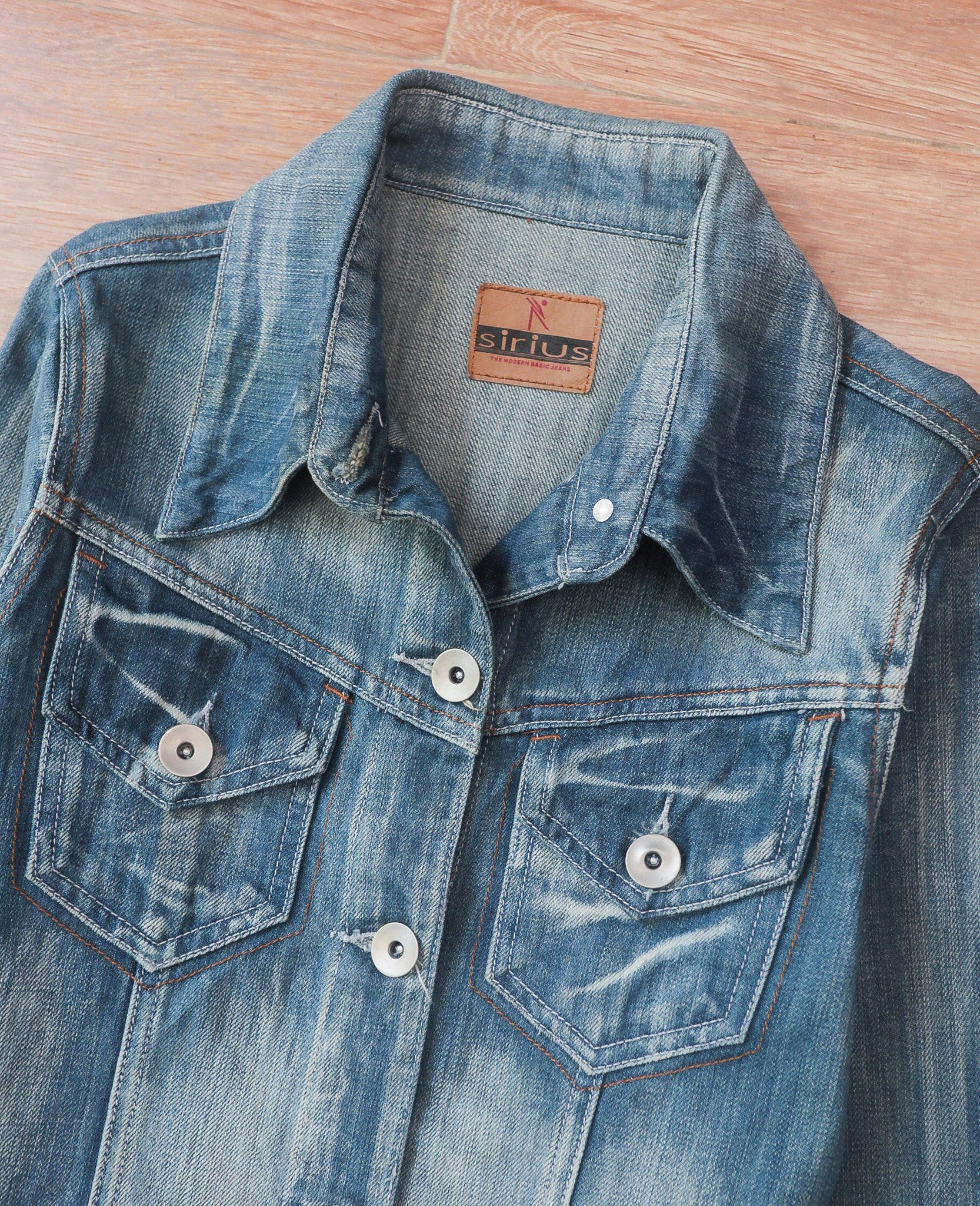 08.11.24 - VTG CROPPED DENIM JACKET - SIRIUS