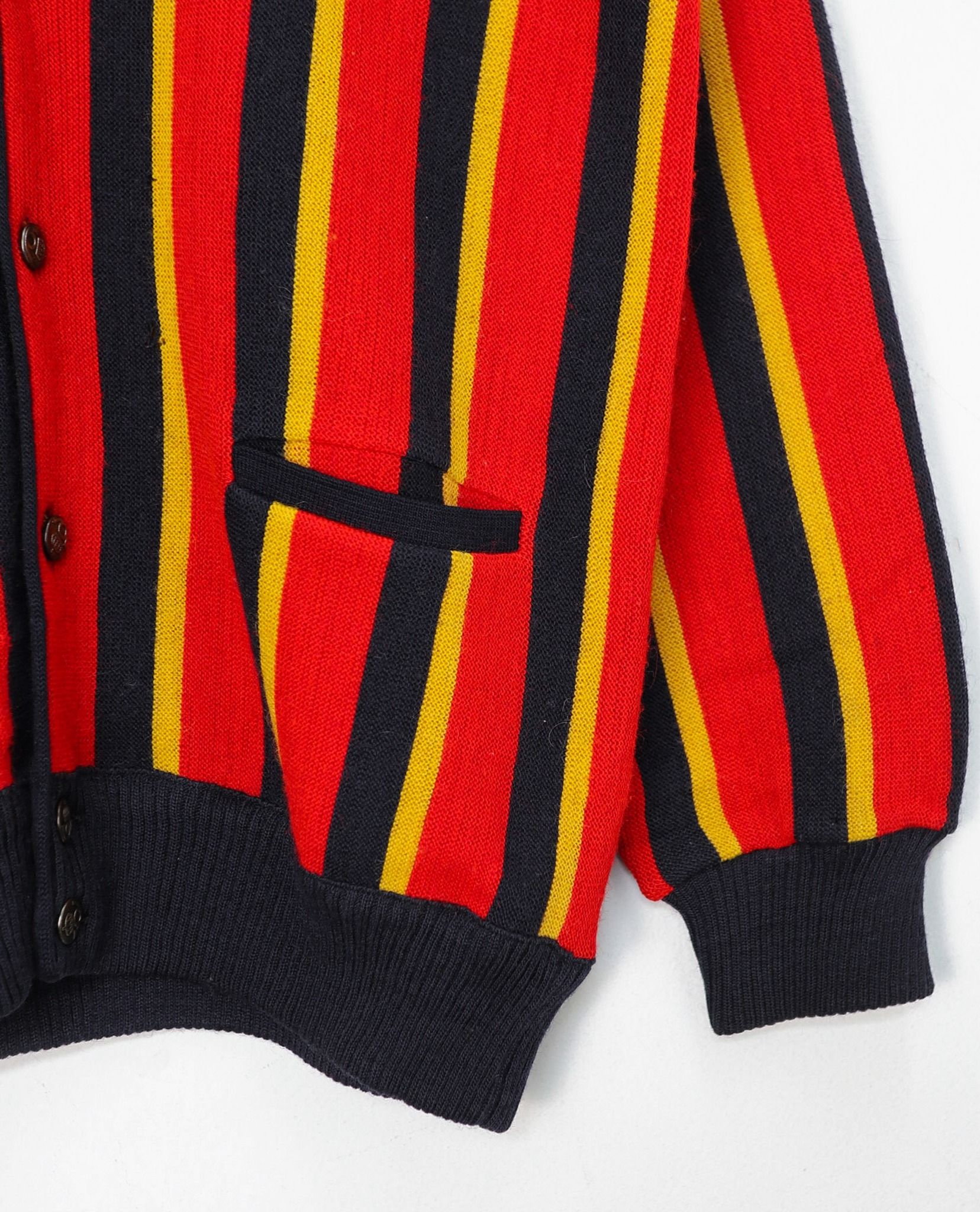 10.27.22 - VTG KNIT CARDIGAN JACKET - JEF