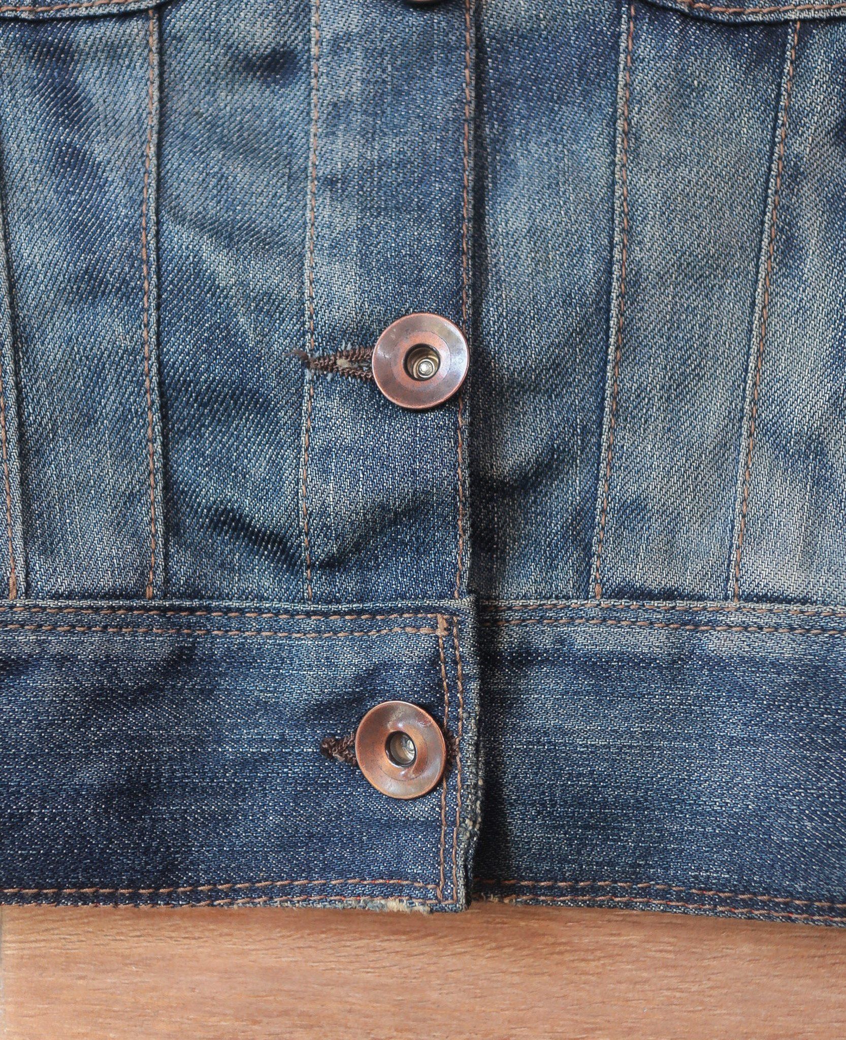 08.11.24 - VTG CROPPED DENIM JACKET - MADEN DENIM