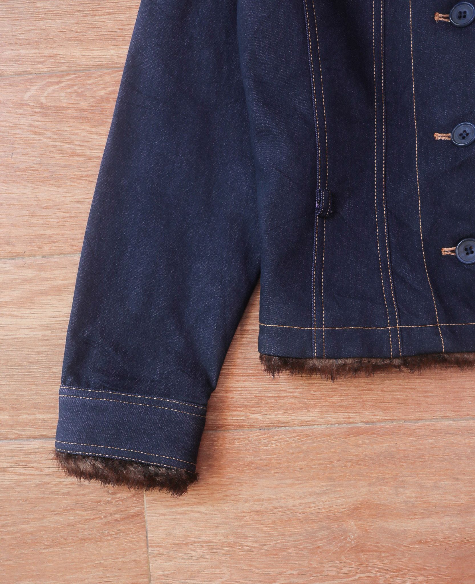 08.11.24 - VTG CROPPED FUR LINED DENIM JACKET - MASTINA