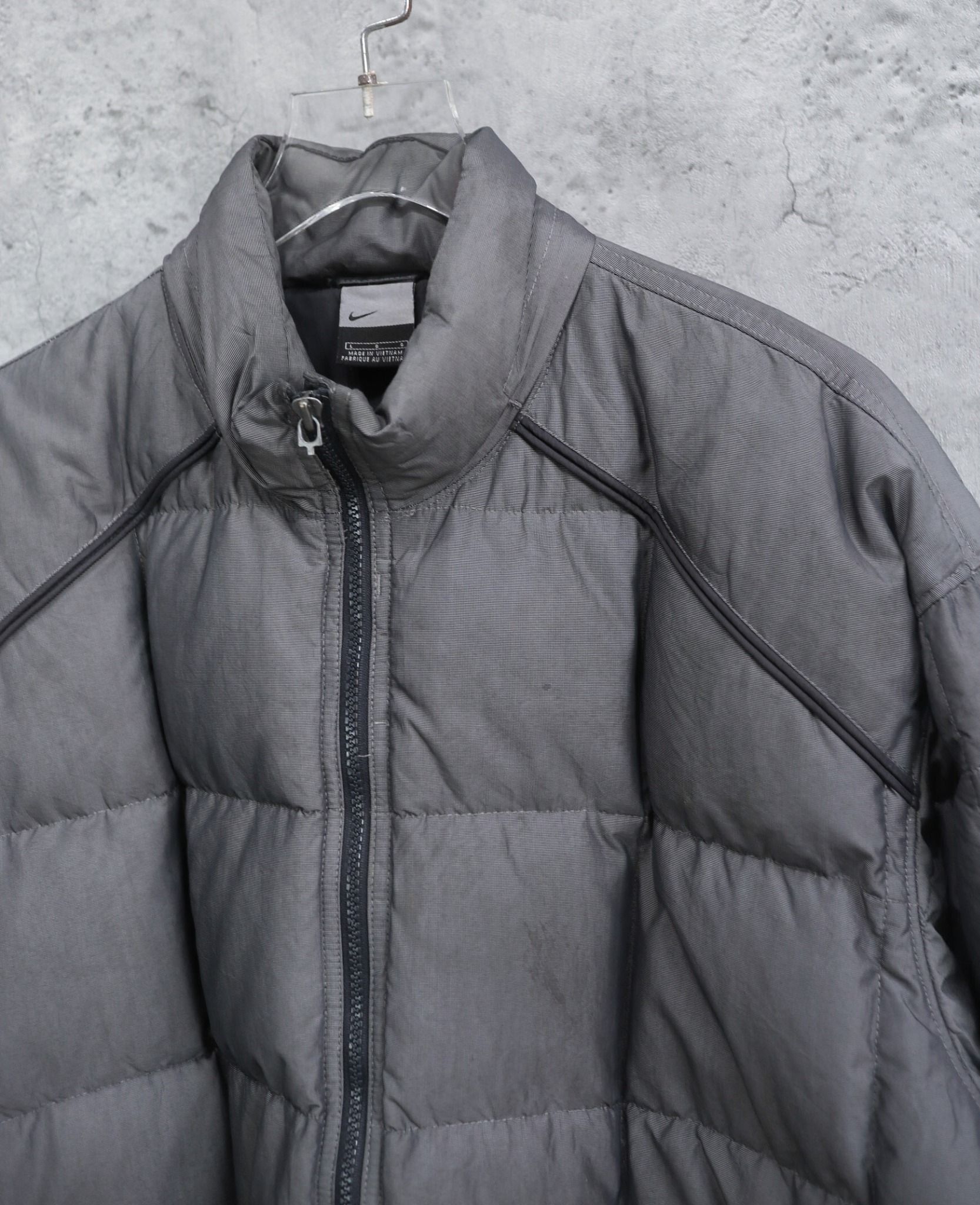 03.01.24 - VTG PUFFER JACKET - NIKE 00s