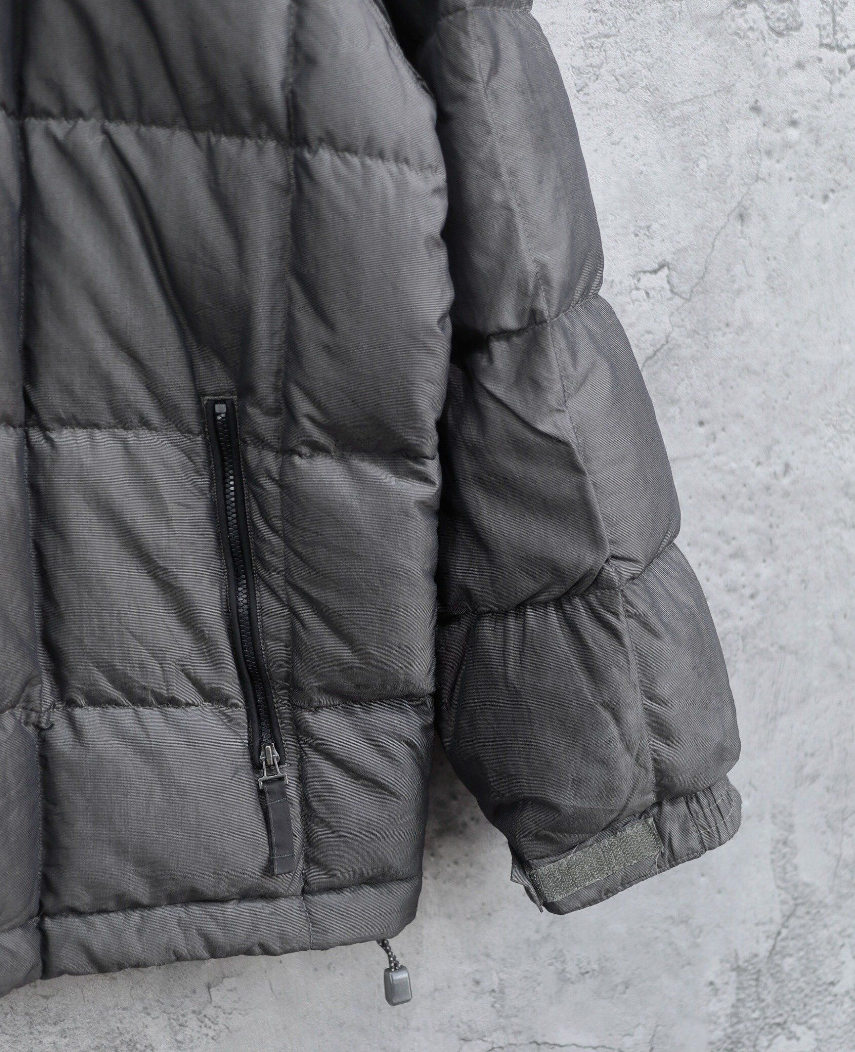 03.01.24 - VTG PUFFER JACKET - NIKE 00s