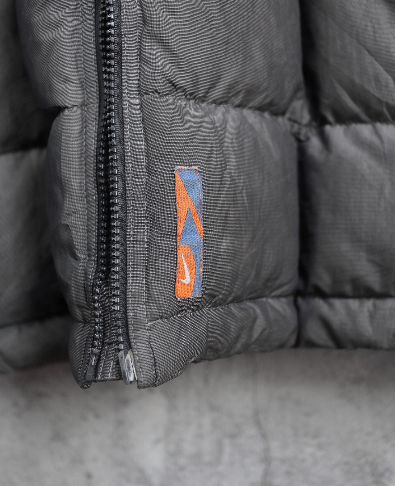 03.01.24 - VTG PUFFER JACKET - NIKE 00s