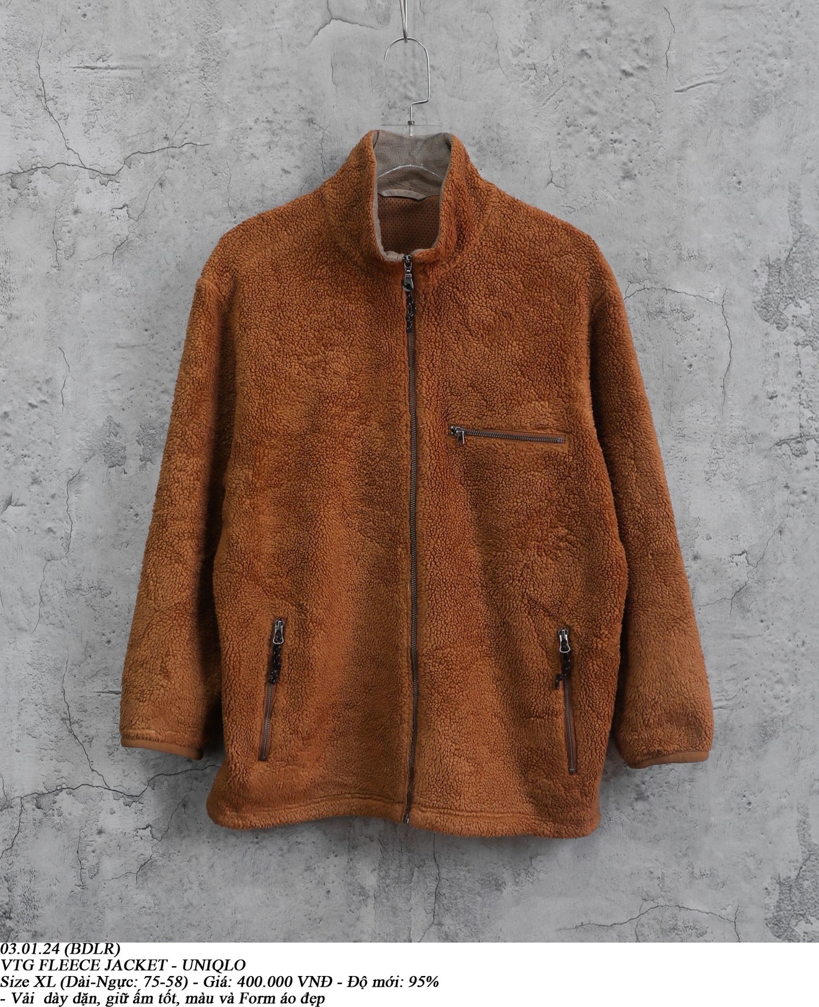 03.01.24 - VTG FLEECE JACKET - UNIQLO