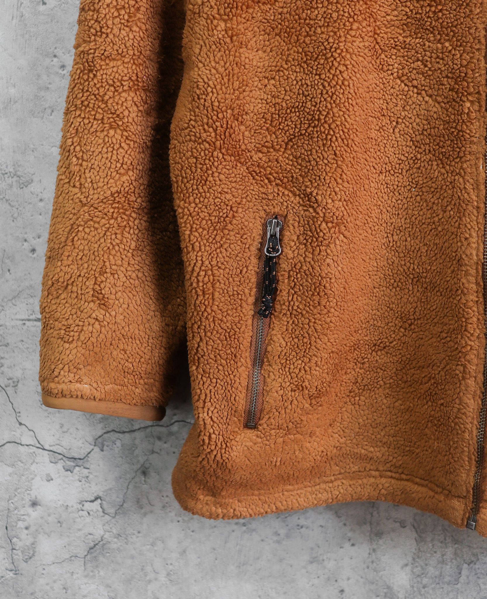 03.01.24 - VTG FLEECE JACKET - UNIQLO