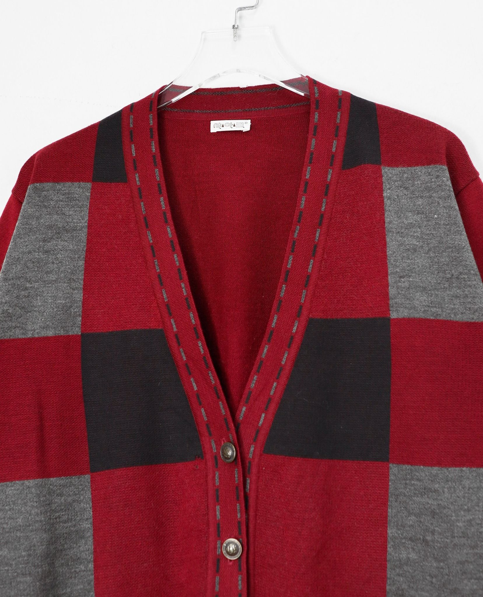 10.27.22 - VTG KNIT CARDIGAN JACKET