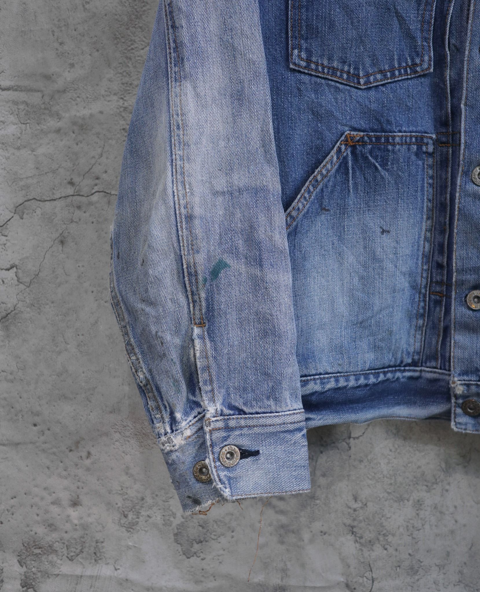 10.03.23 - VTG DENIM JACKET - SEKAI FUJI