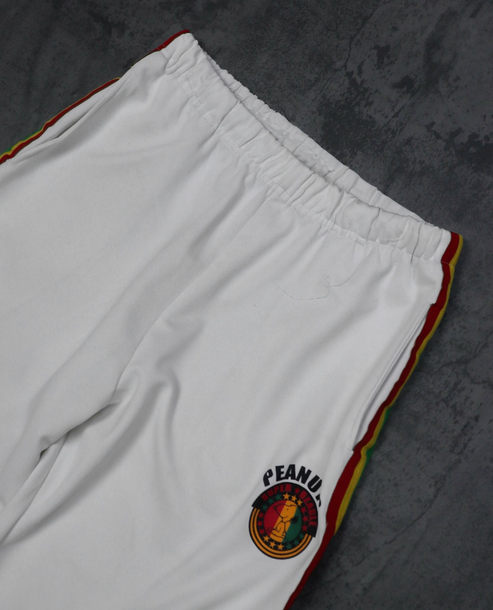 12.29.22 - VTG CROPPED TRACK PANTS - PEANUTS