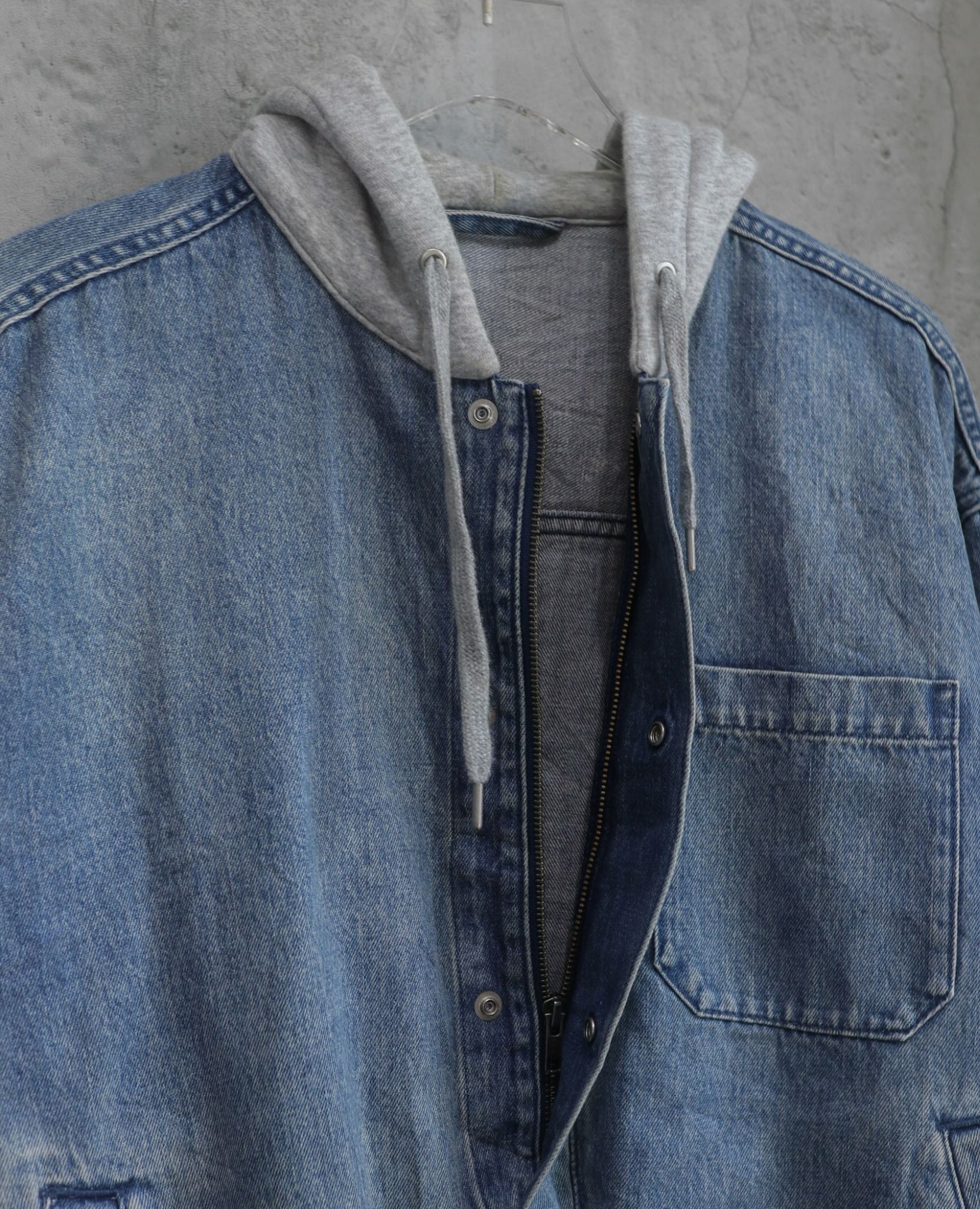 10.12.23 - VTG CROPPED HOODED DENIM JACKET - GU BY UNIQLO