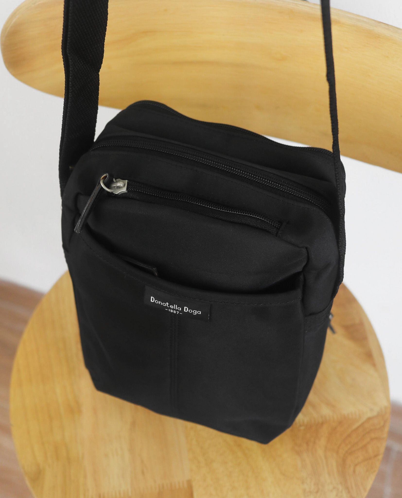 06.03.23 - VTG BAG - DONATELLA DOGA