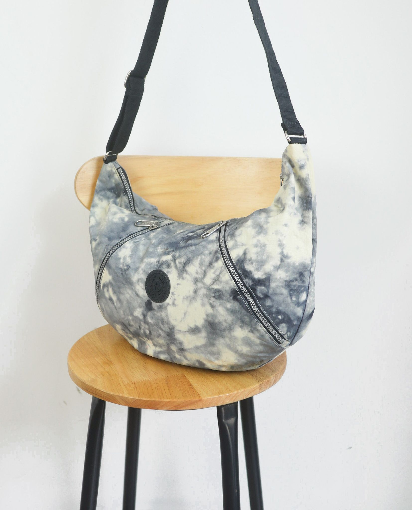 06.03.23 - VTG BAG - KIPLING