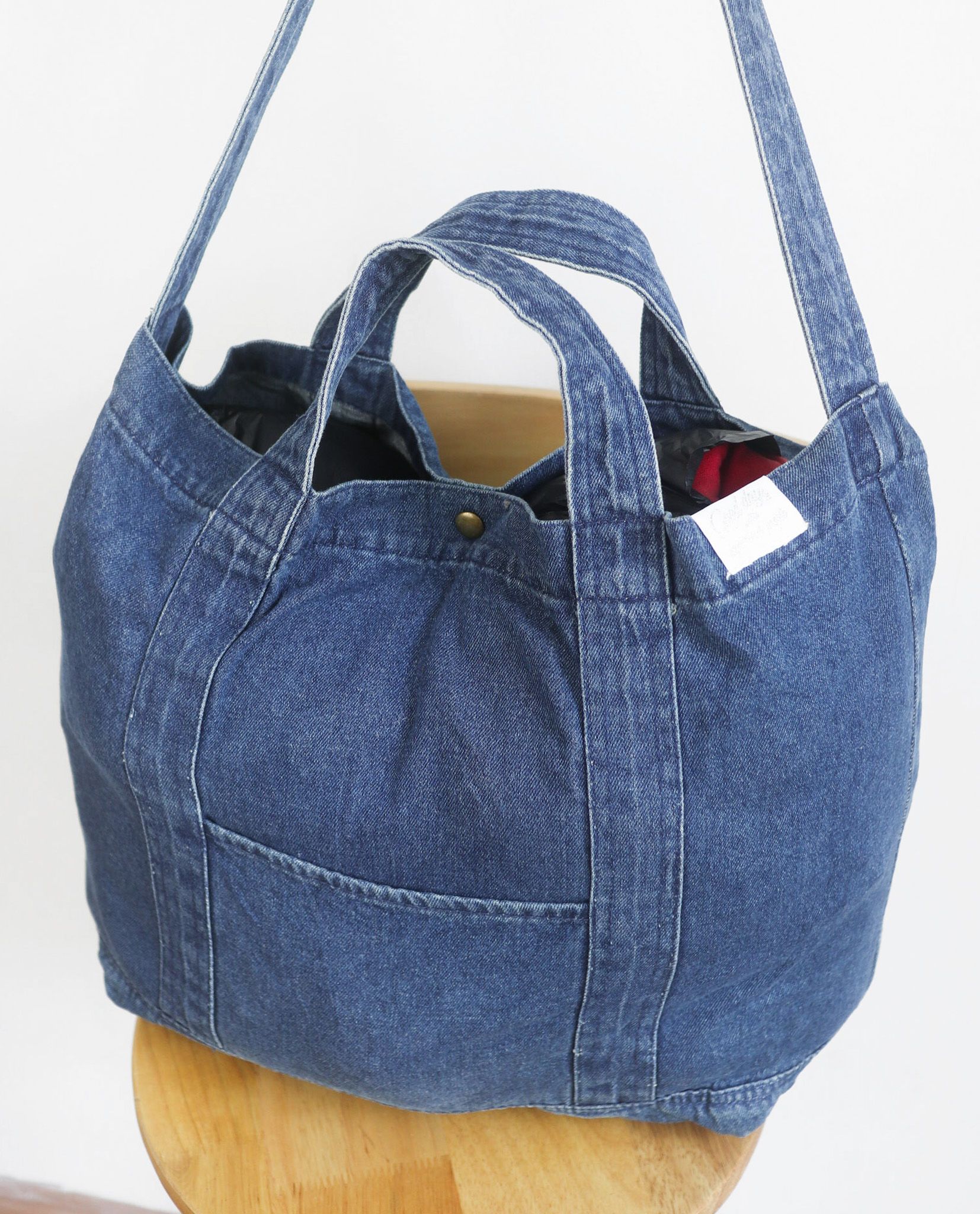 06.03.23 - VTG BAG - HUSH HUSH