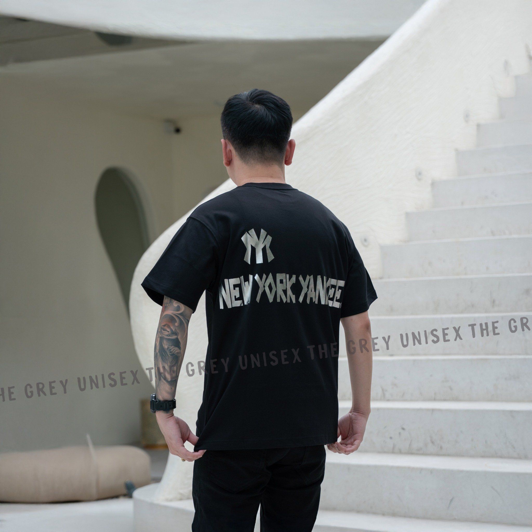 Tee NEW ERA YANKEES Nhũ Bạc