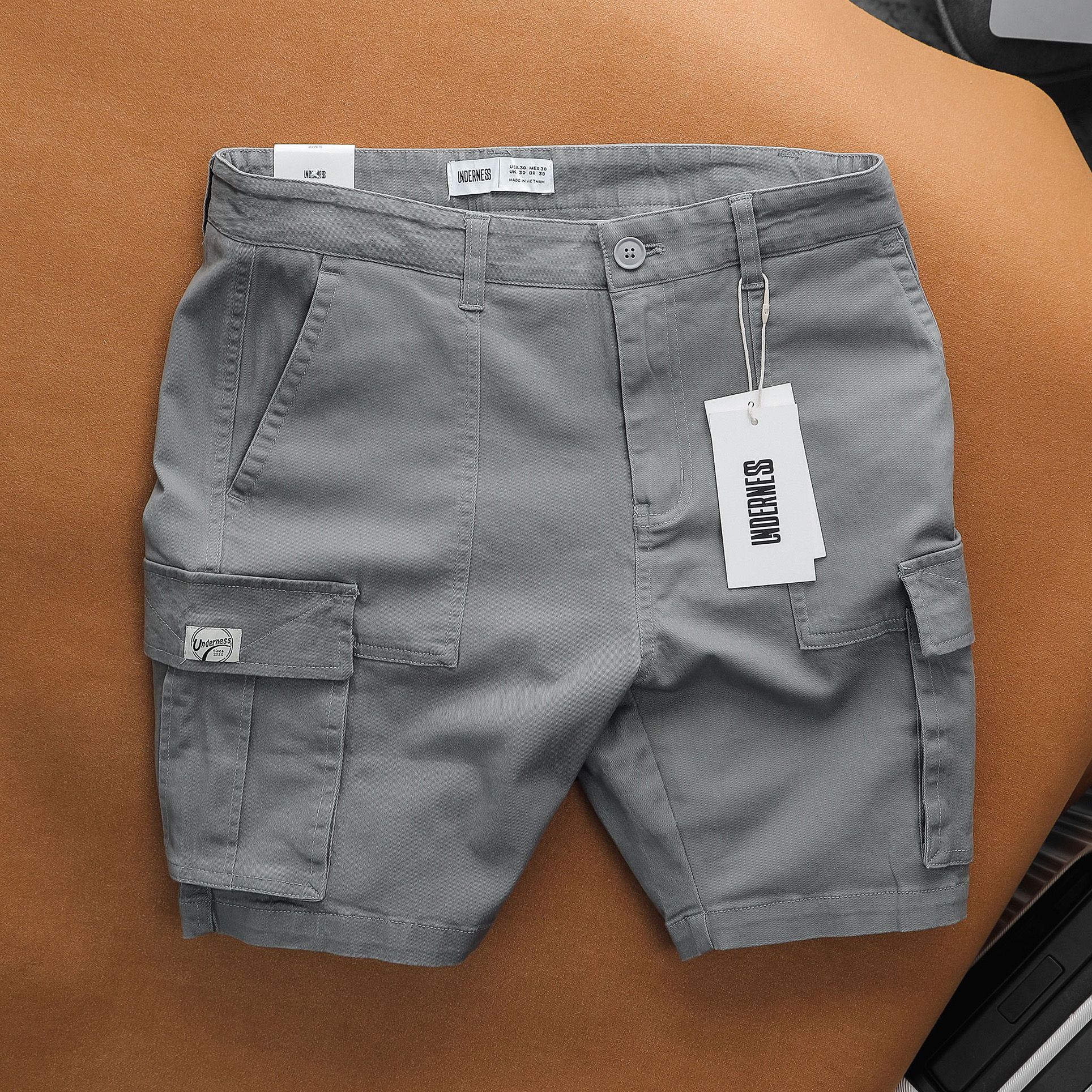 Short Kaki UNDERNESS Túi Hộp