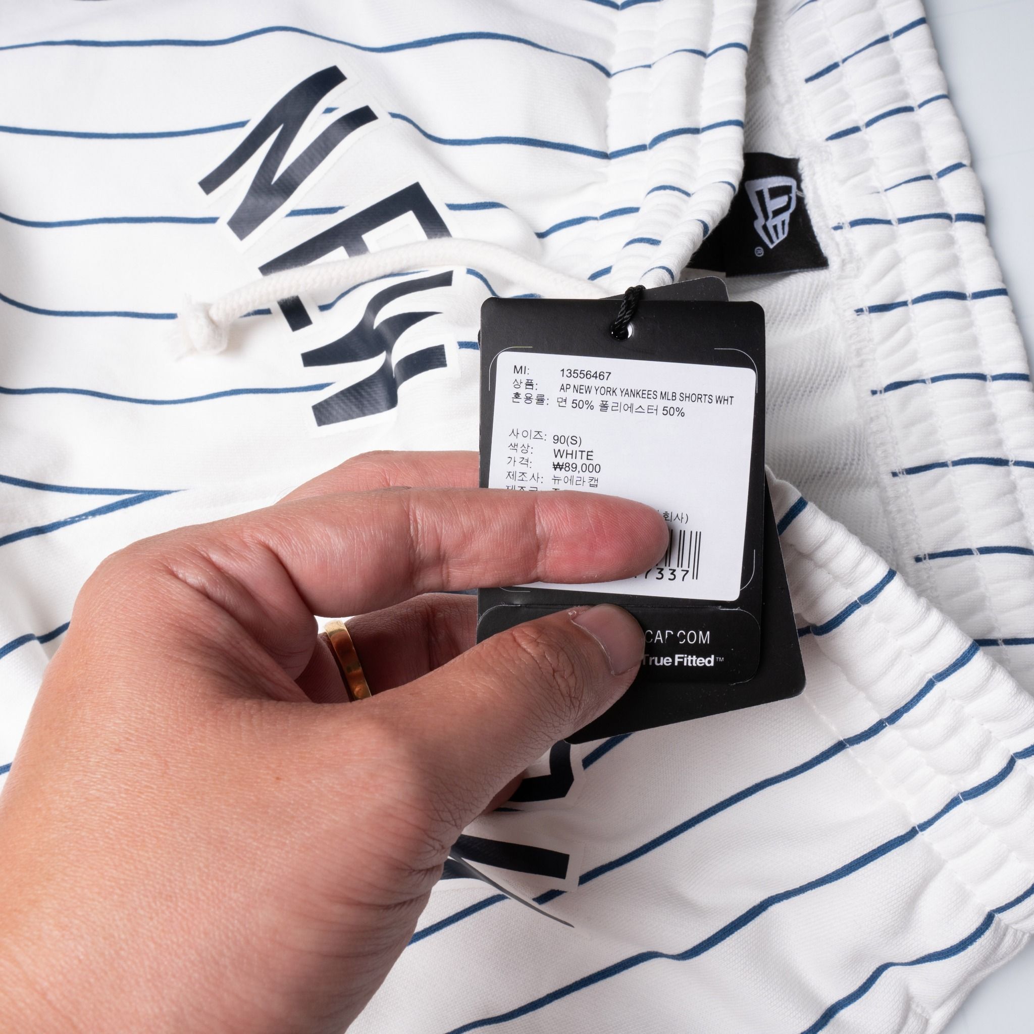 Short Thun NEW.ERA Logo NY Striped