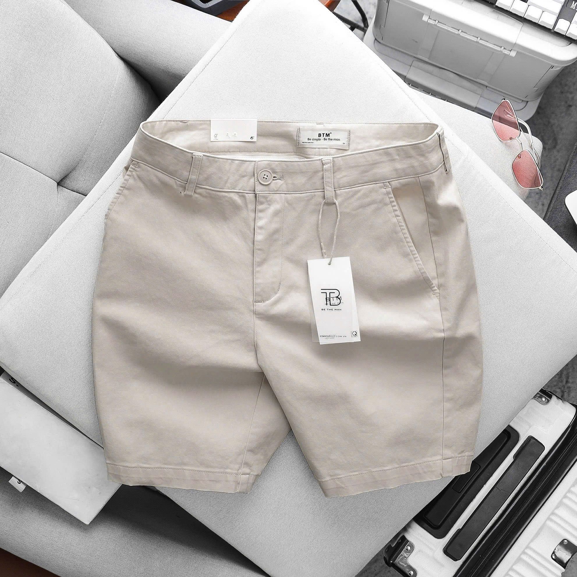 Short Kaki BTM Strecth Hips