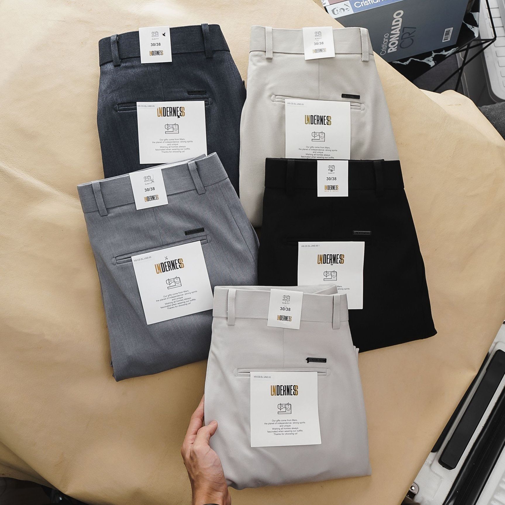 Quần Tây UNDERNESS Slimfit