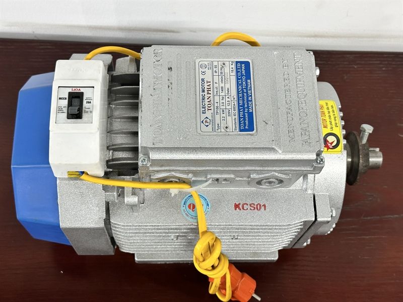 Động cơ Toàn Phát 220V-2.2KW